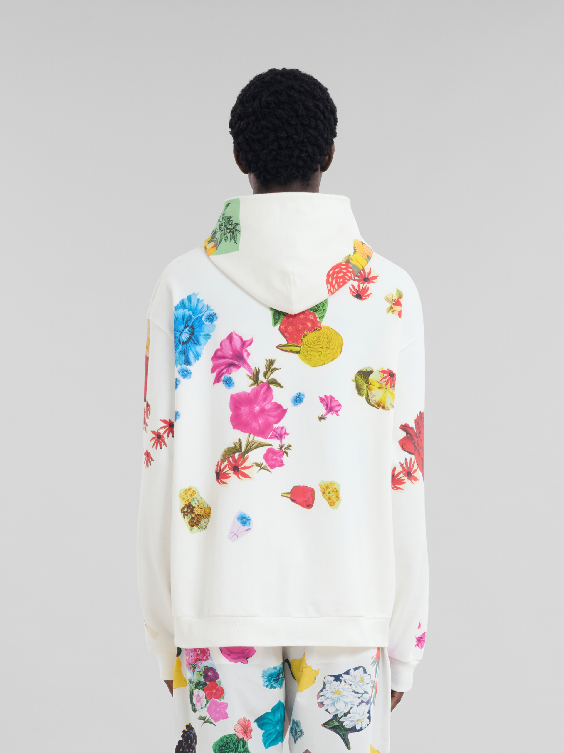 White cotton hoodie with flower prints - Sweaters - Image 3