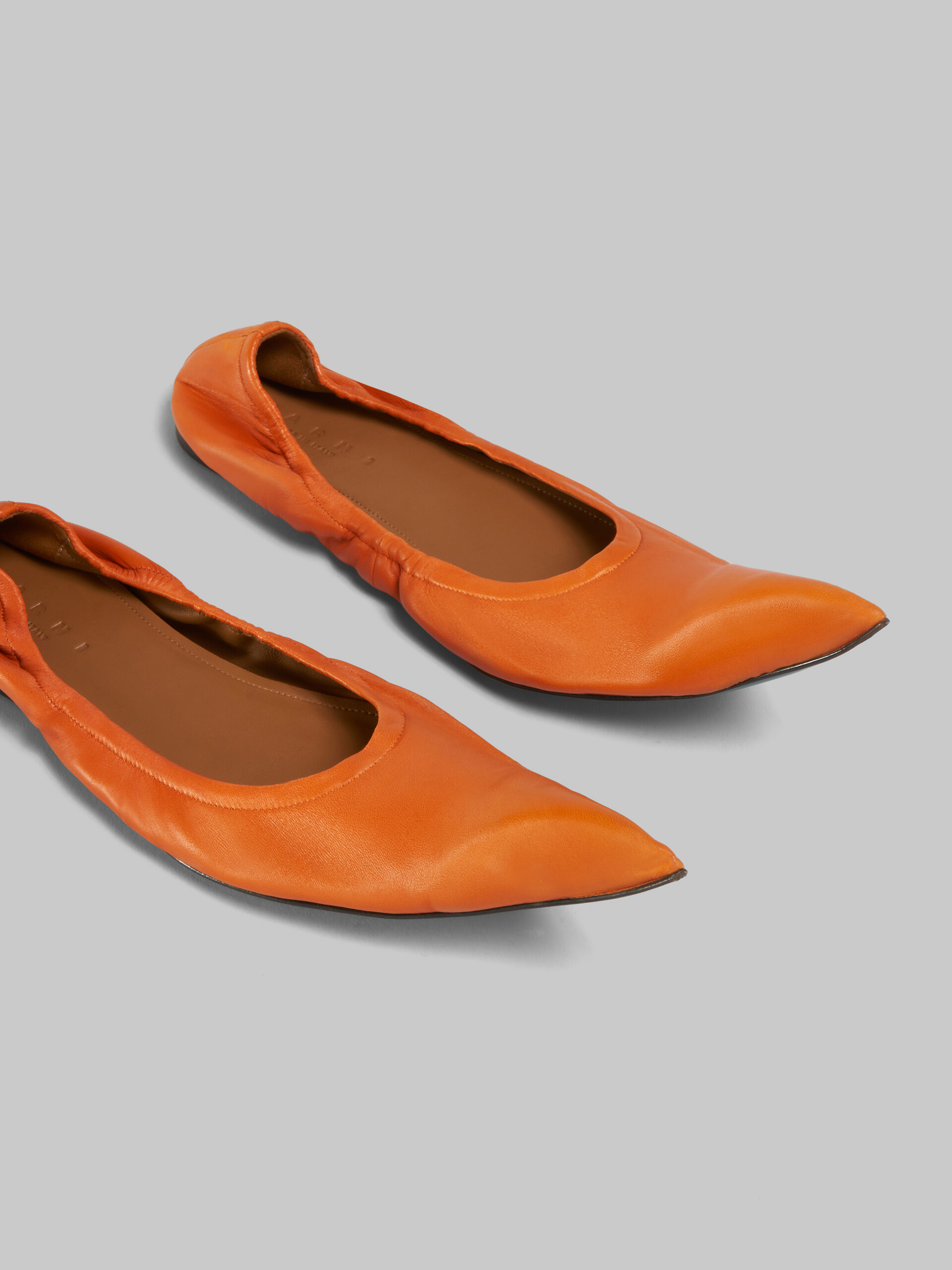 Orange nappa pointed-toe ballet flats - Ballet Shoes - Image 5
