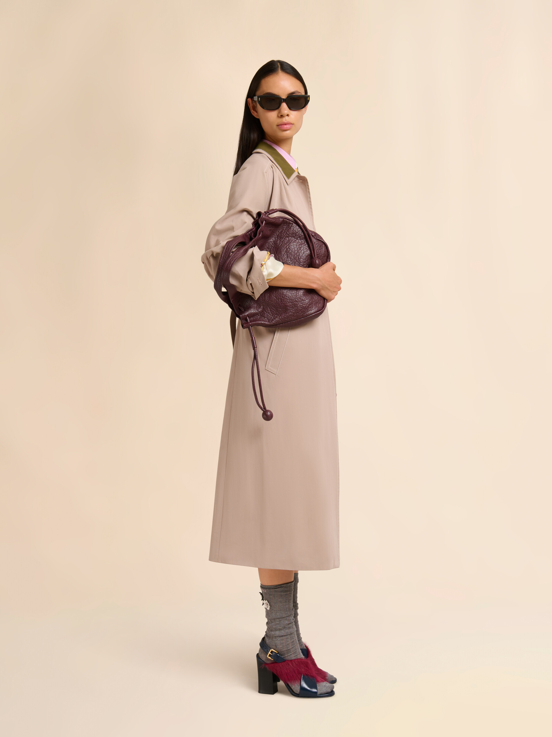Beige gabardine trench coat with contrast collar - Coats - Image 6