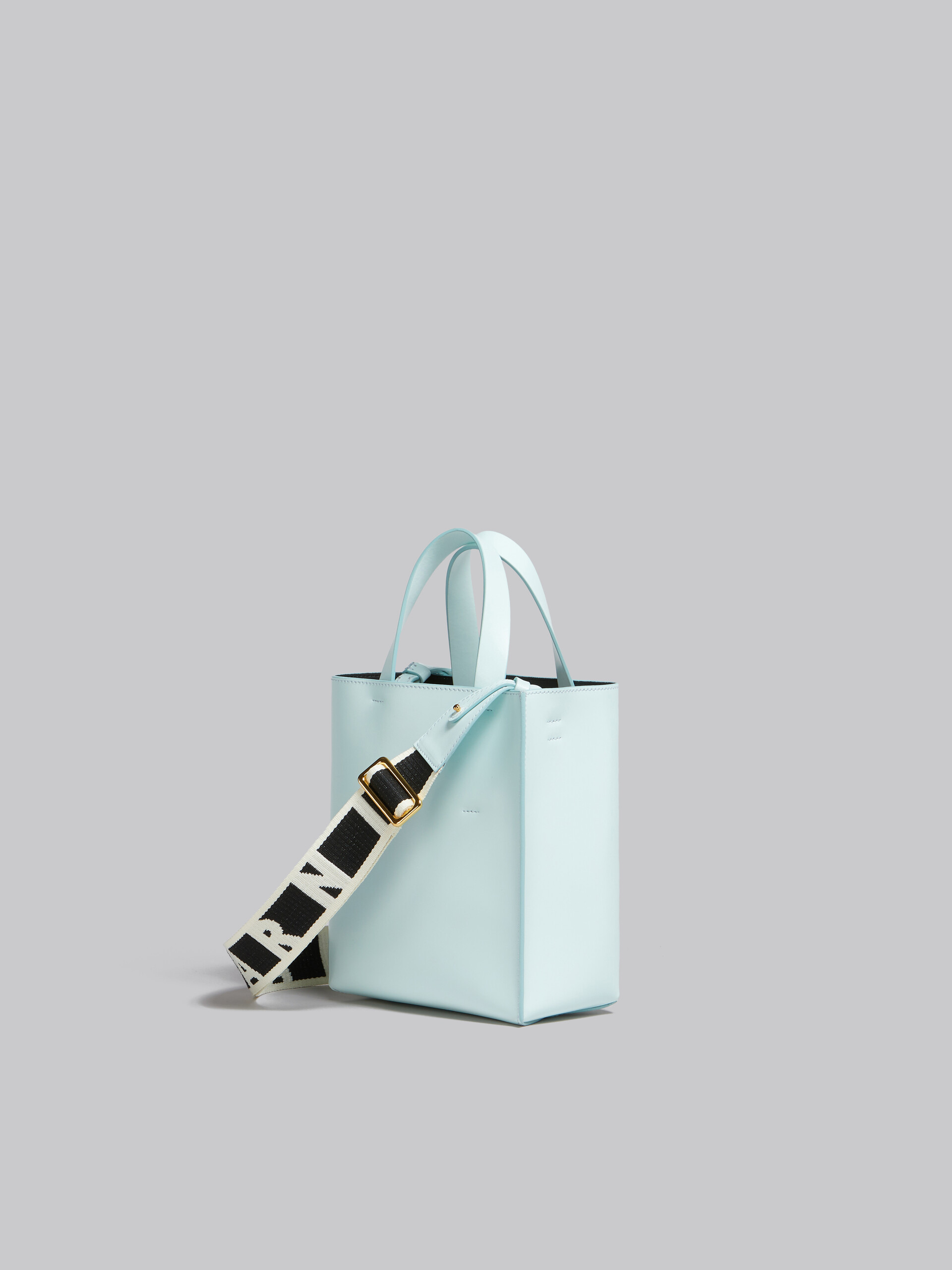 Mini-Tasche Museo aus hellblauem Leder - Shopper - Image 3