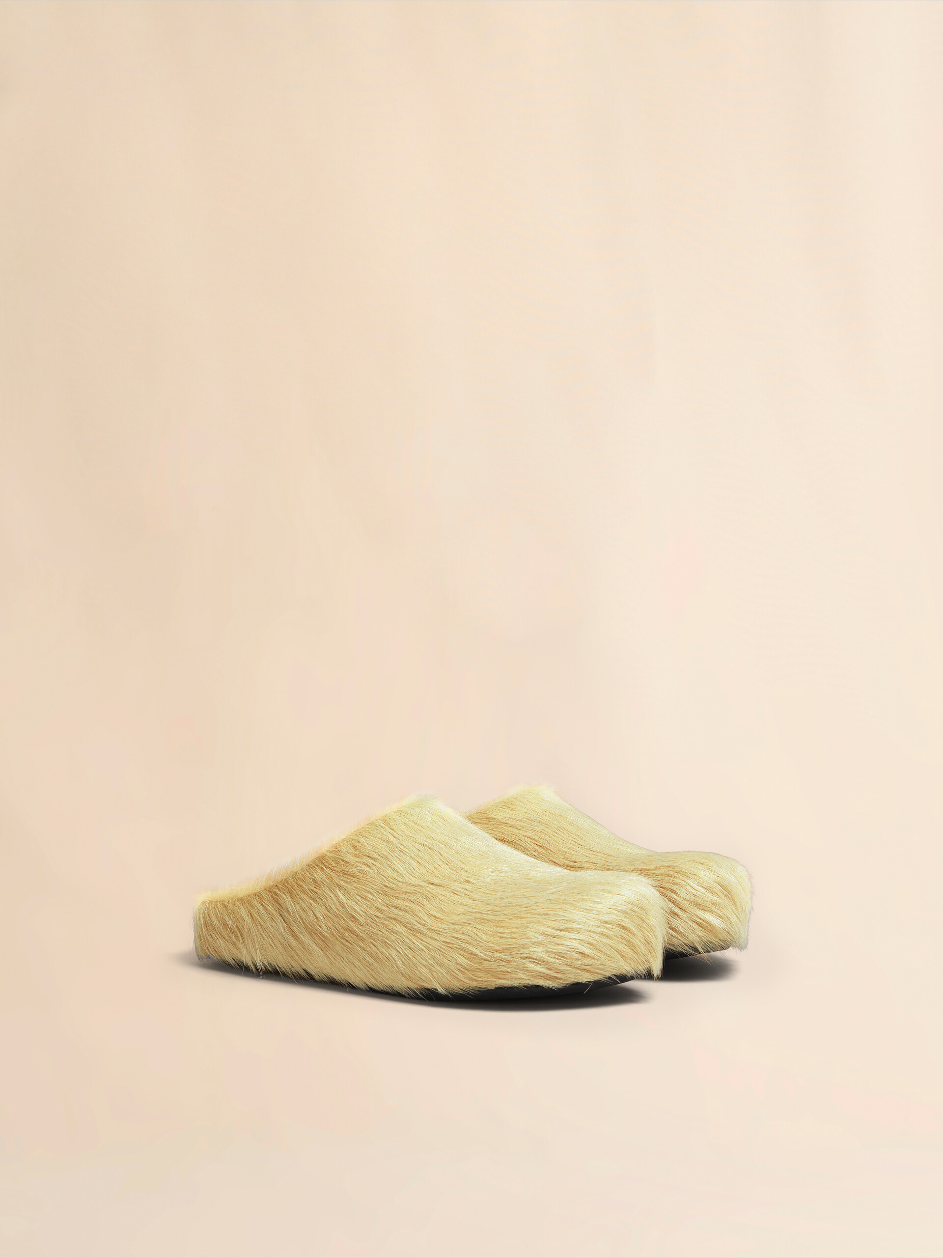 Blue long hair calfskin Fussbett sabot - Clogs - Image 2