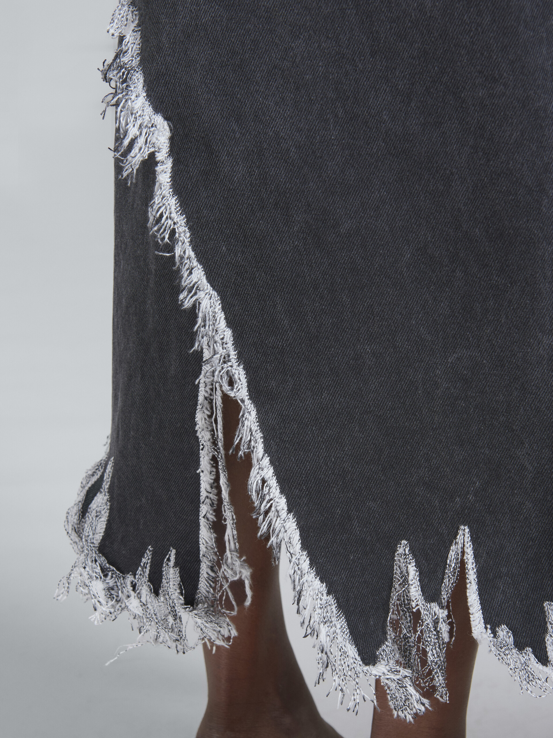 Grey denim skirt with frayed hem - Skirts - Image 4