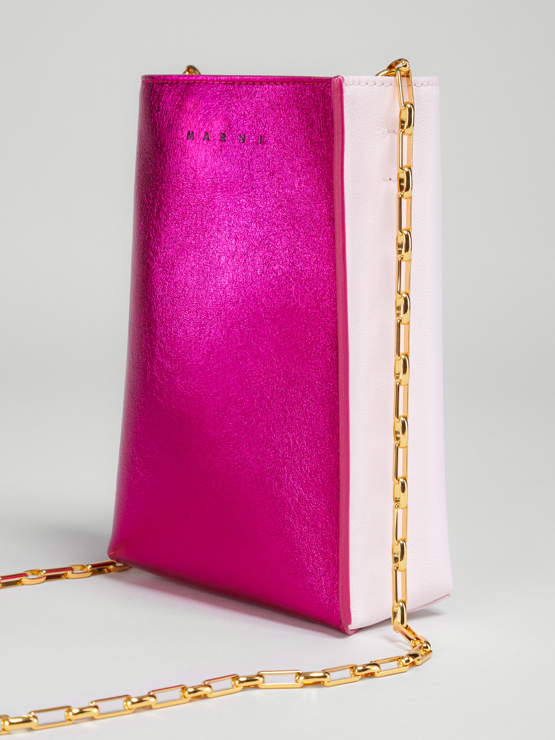 Sac MUSEO SOFT en cuir métallisé fuchsia et rose - Sacs portés épaule - Image 3