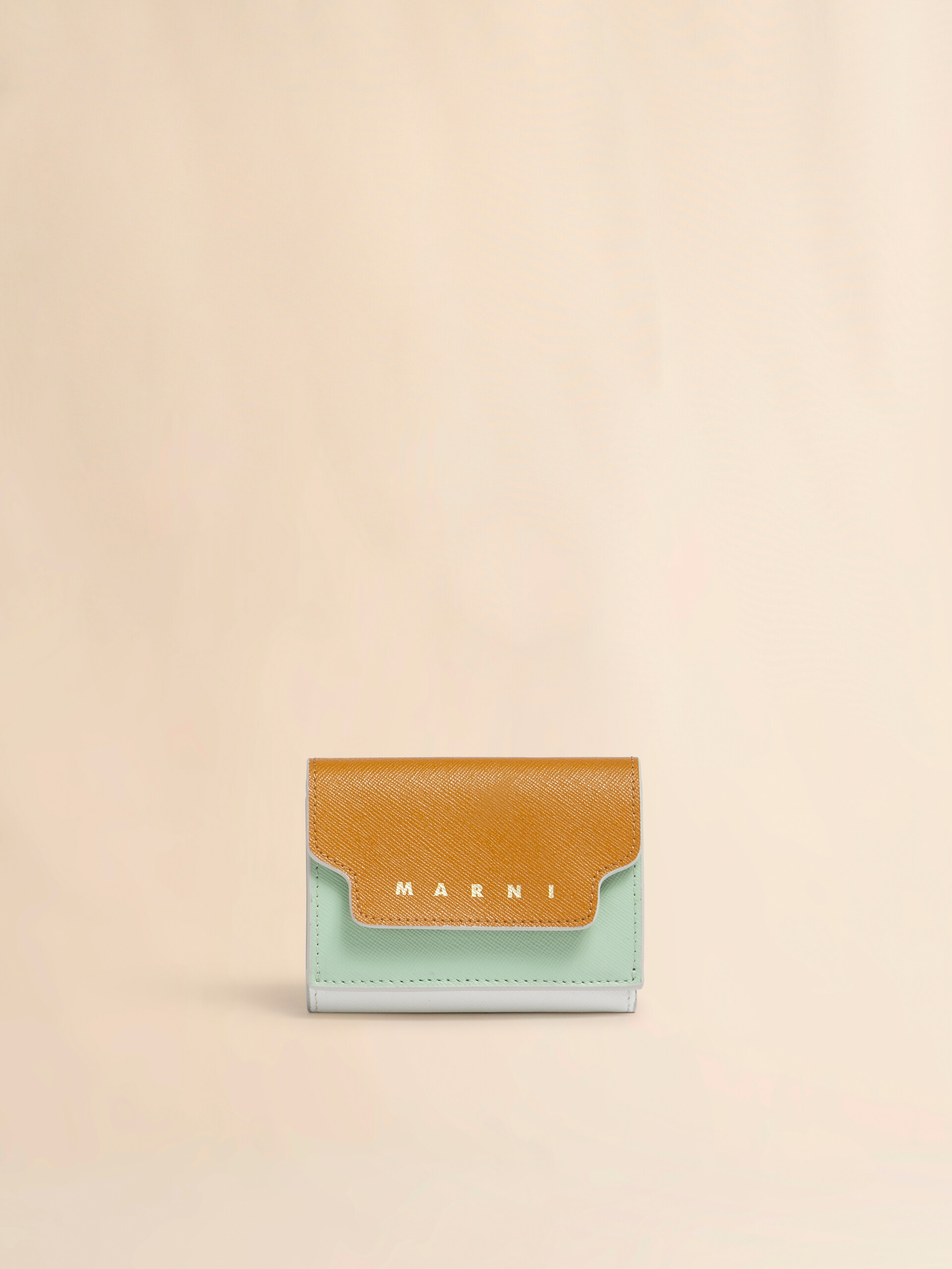 ディジョン / リンデン / リリーホワイト