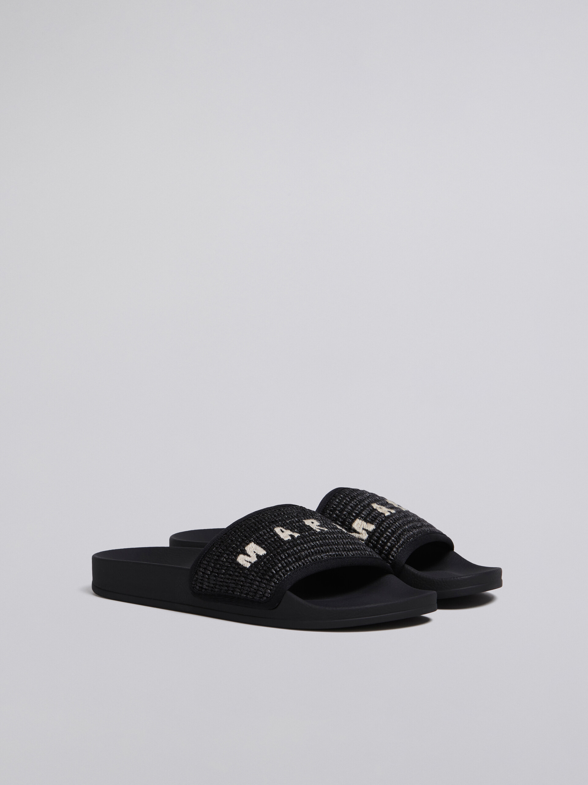 블랙 라피아 샌들 - Sandals - Image 2