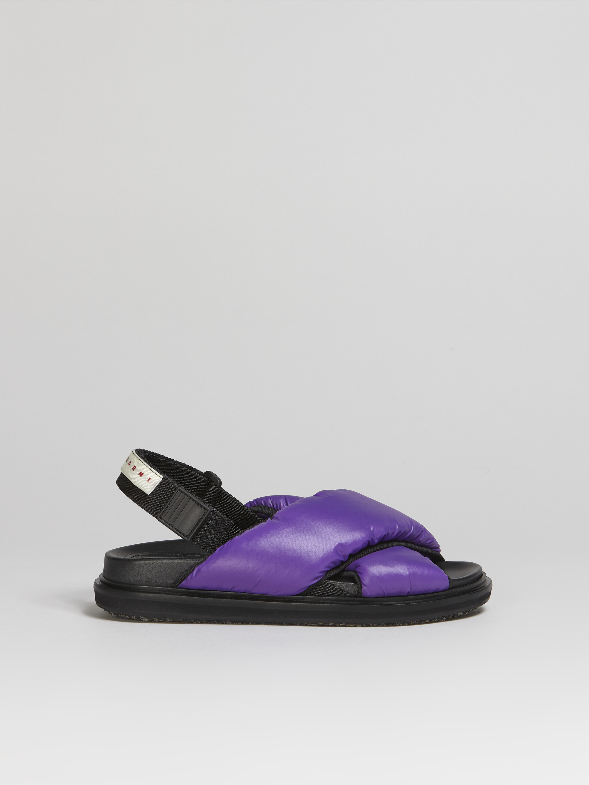 Sandale fussbett en nylon violet à brides croisées - Sandales - Image 1