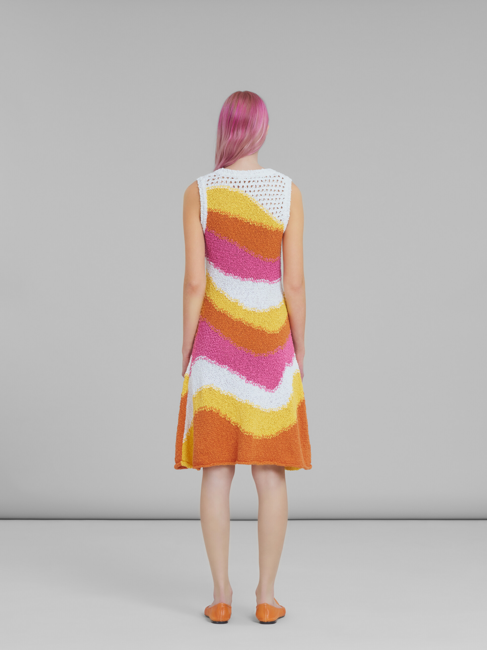 Orange knitted cotton dress with wavy stripes - Dresses - Image 3