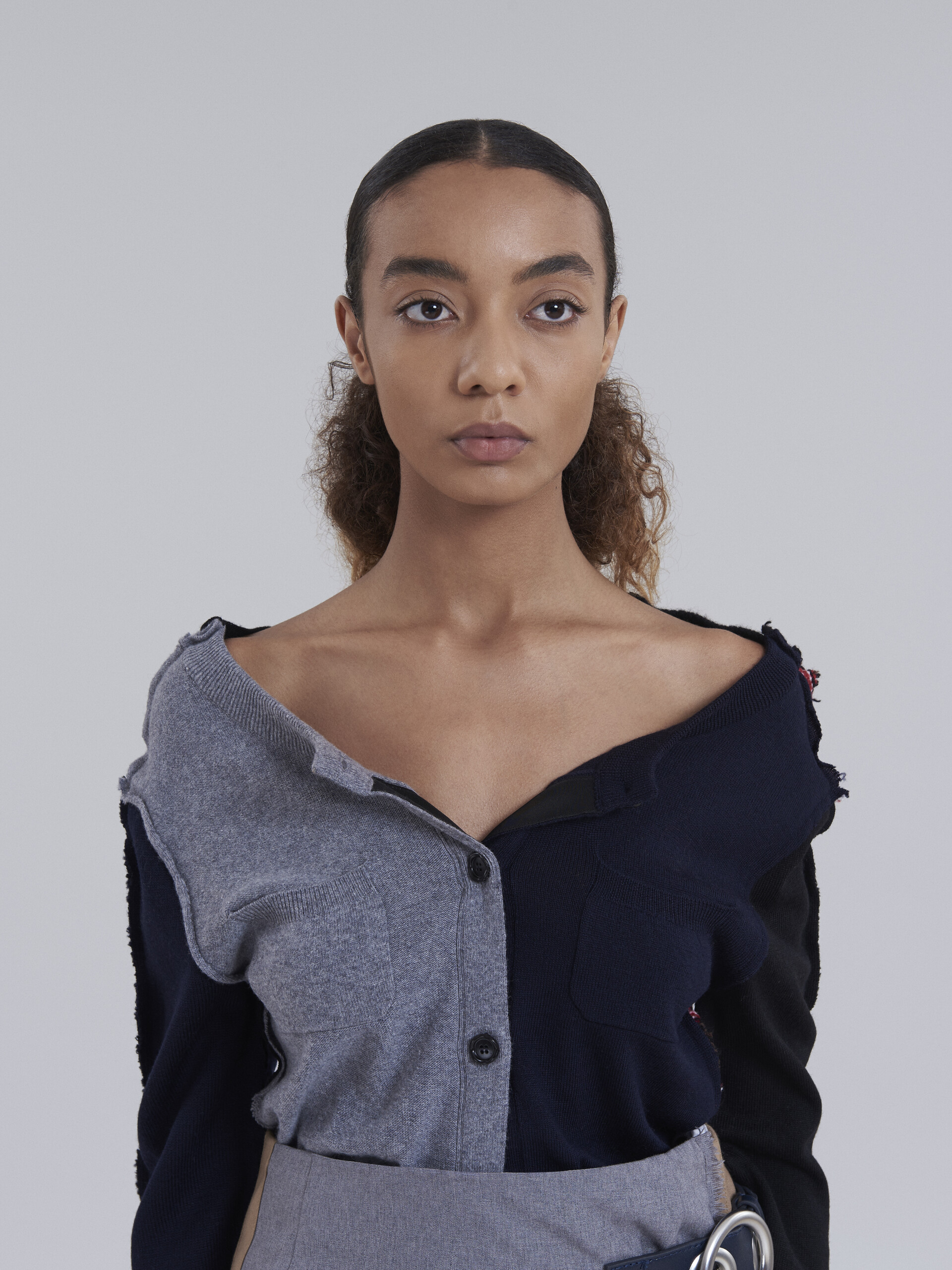 Patchwork 3/4-sleeved cardigan in virgin wool - Pullovers - Image 4