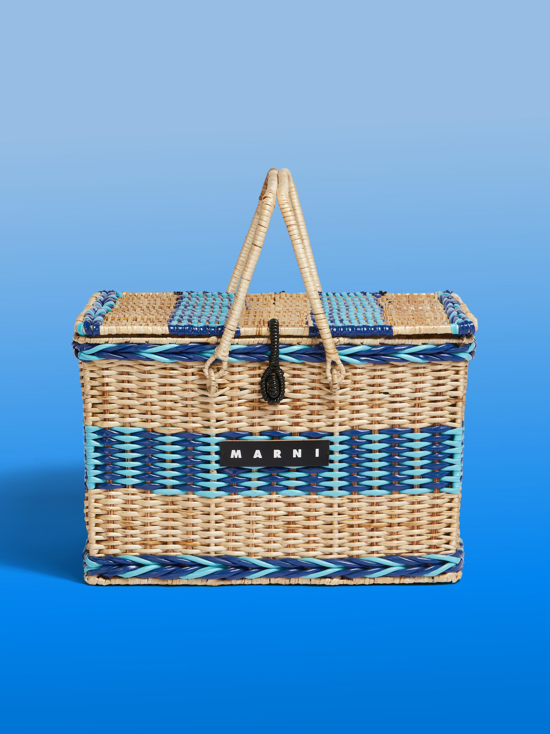 Blue and beige natural fibre MARNI MARKET picnic basket - Accessories - Image 1