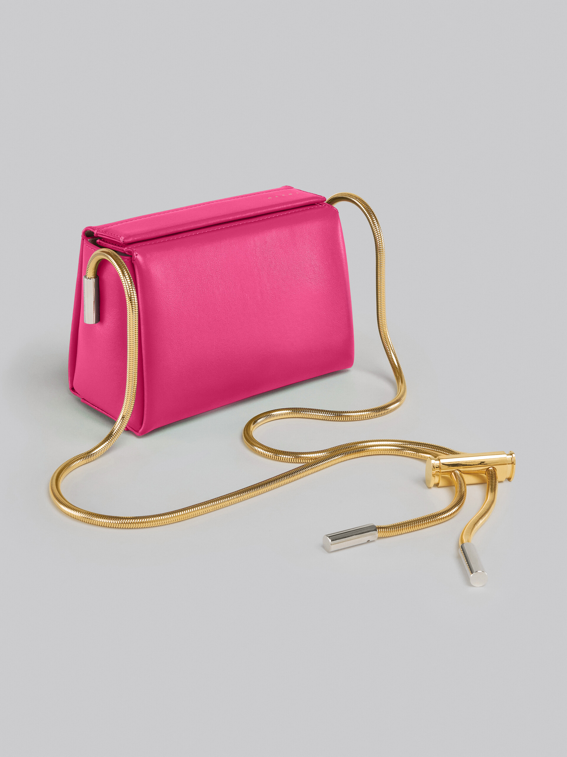 Toggle Small Bag in fuchsia leather - Shoulder Bag - Image 4
