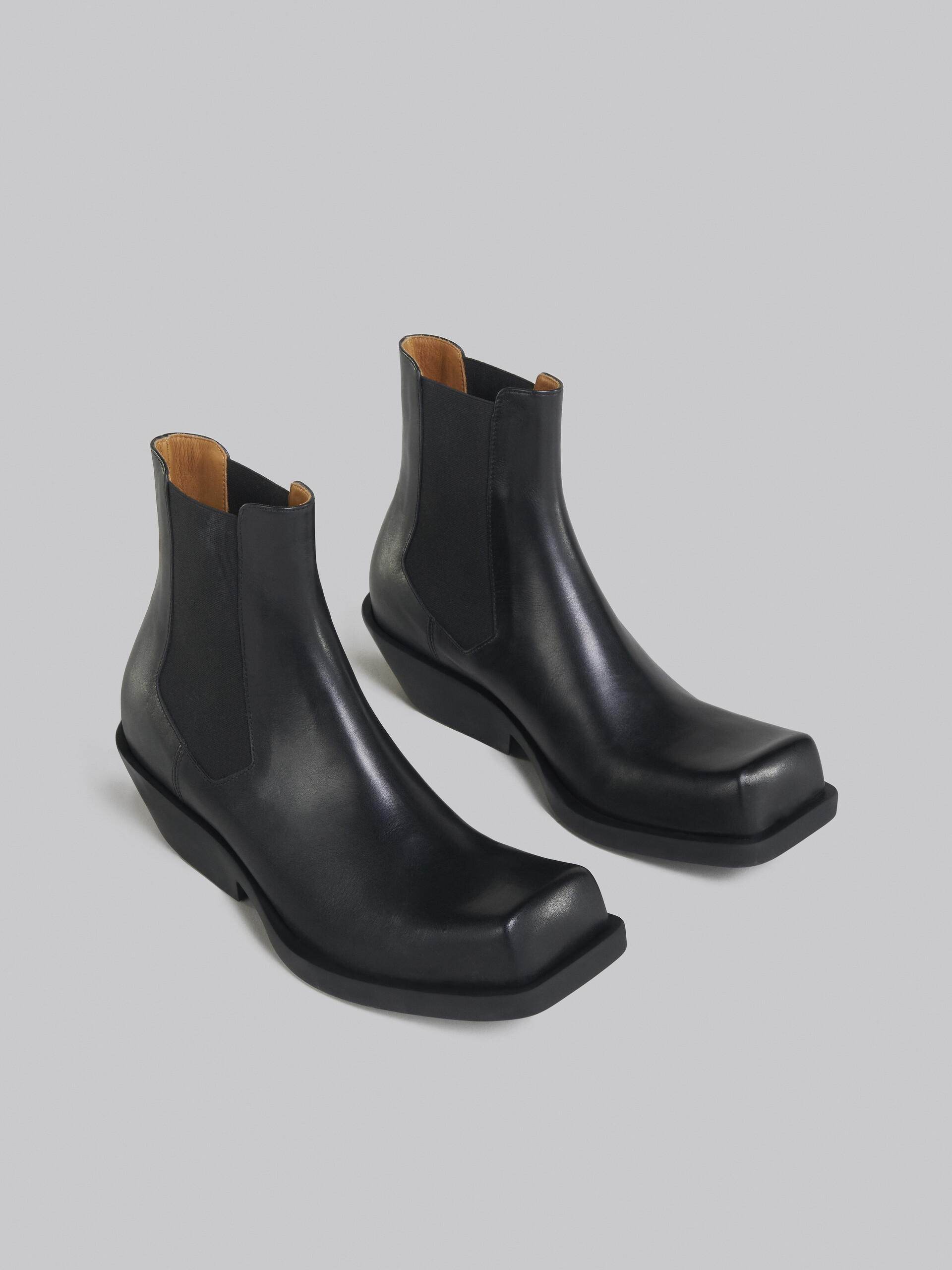 Black leather Chelsea boot - Boots - Image 4