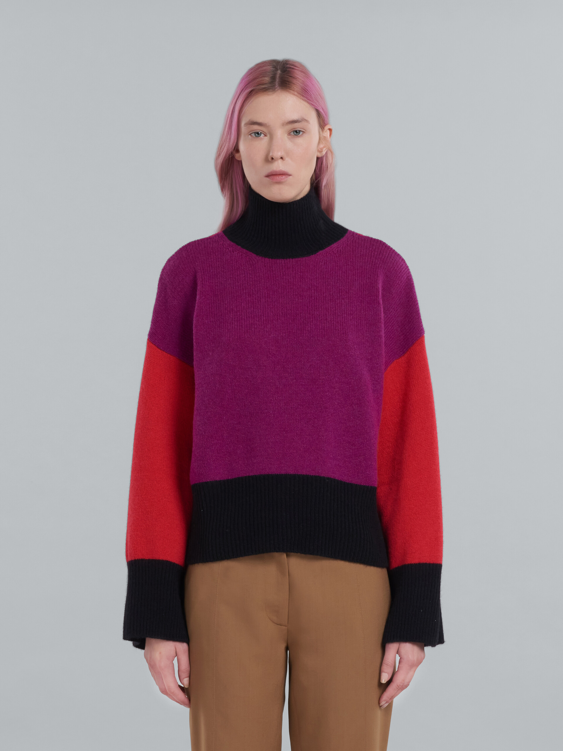 Cashmere cropped T-neck sweater - Pullovers - Image 2