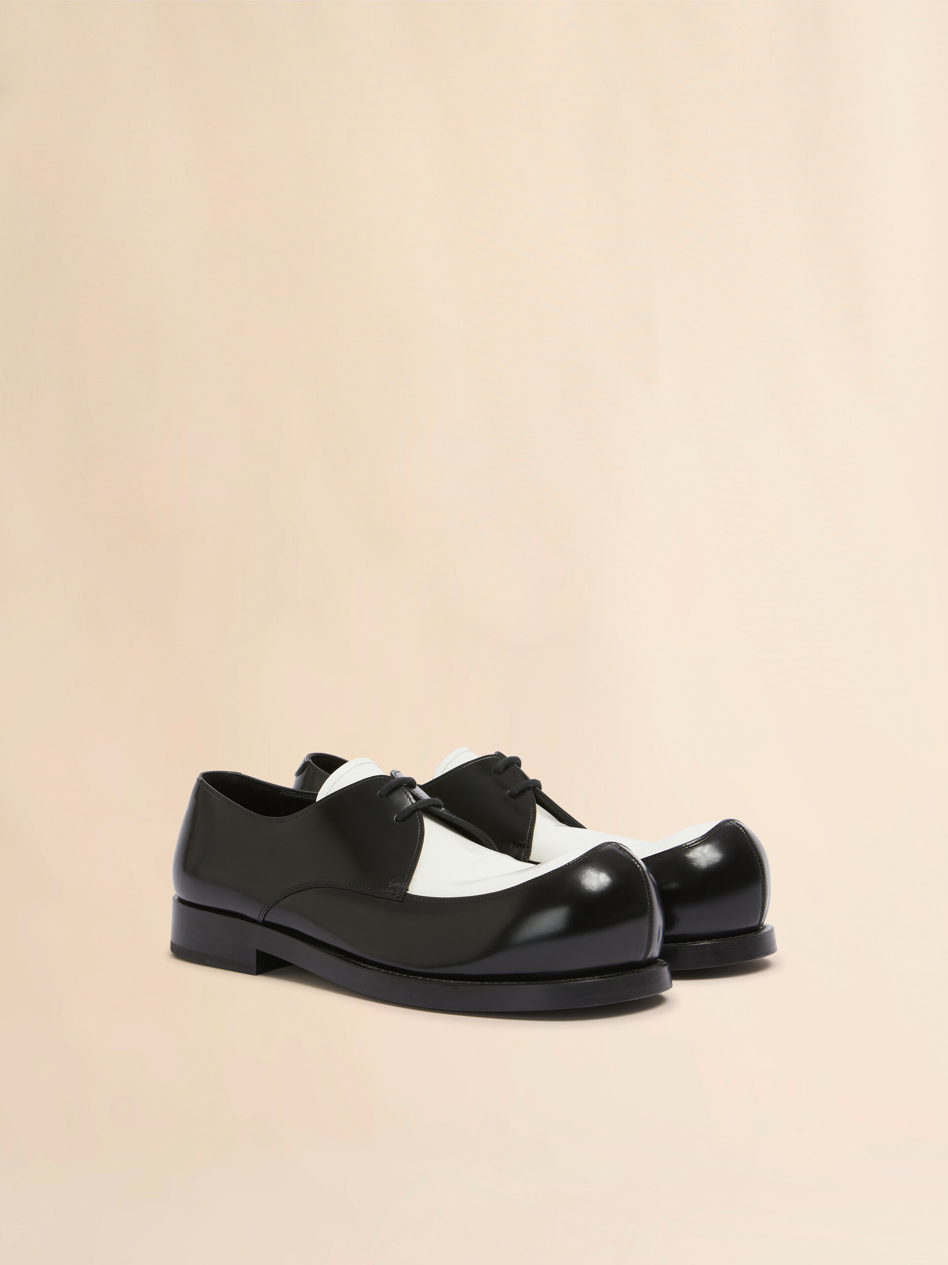 Black and white leather New Wave Derby shoe - Lace-ups - Image 2
