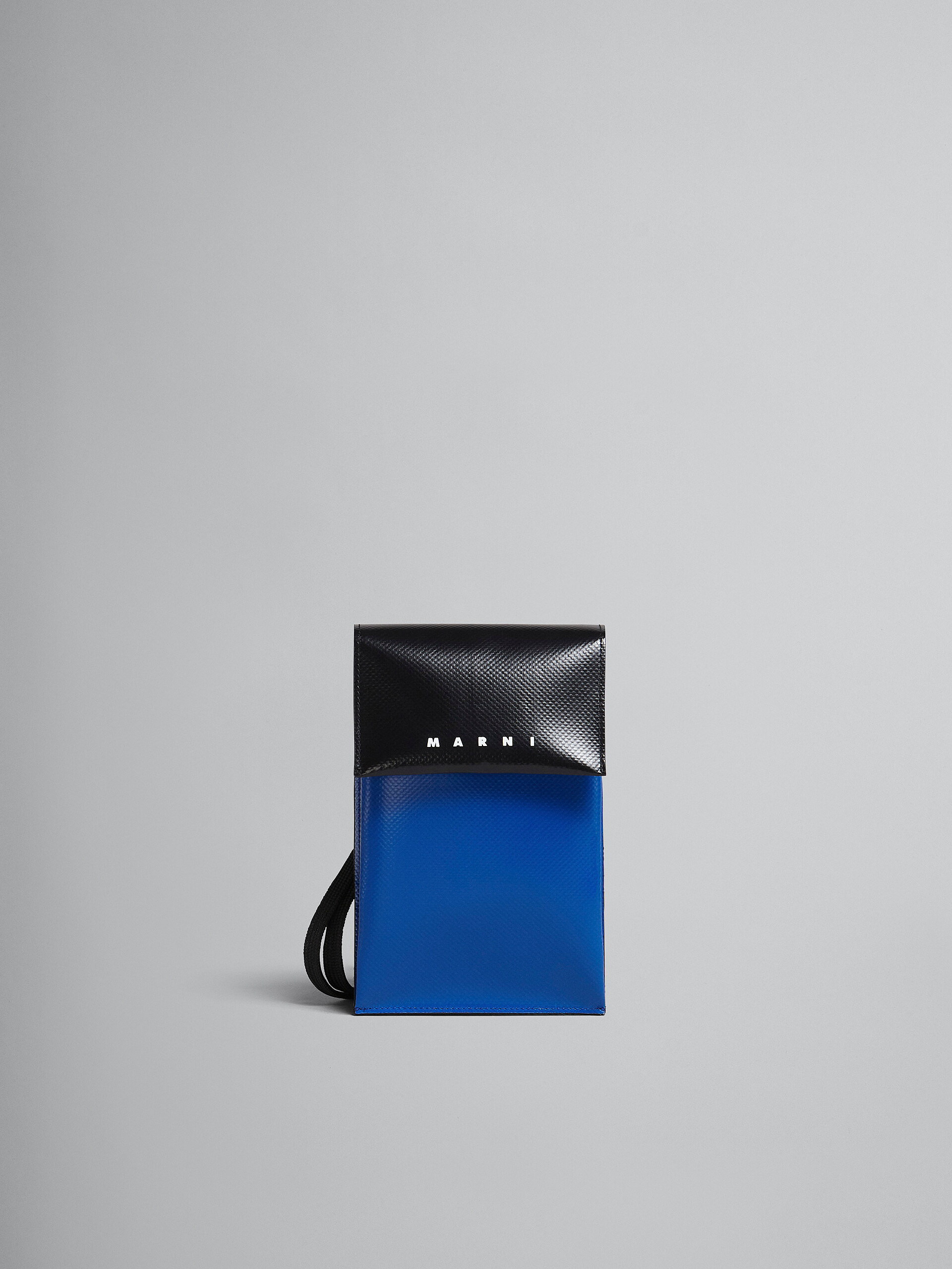 Smartphone-Hülle Tribeca in Blau und Schwarz - Brieftaschen & Kleinlederwaren - Image 1