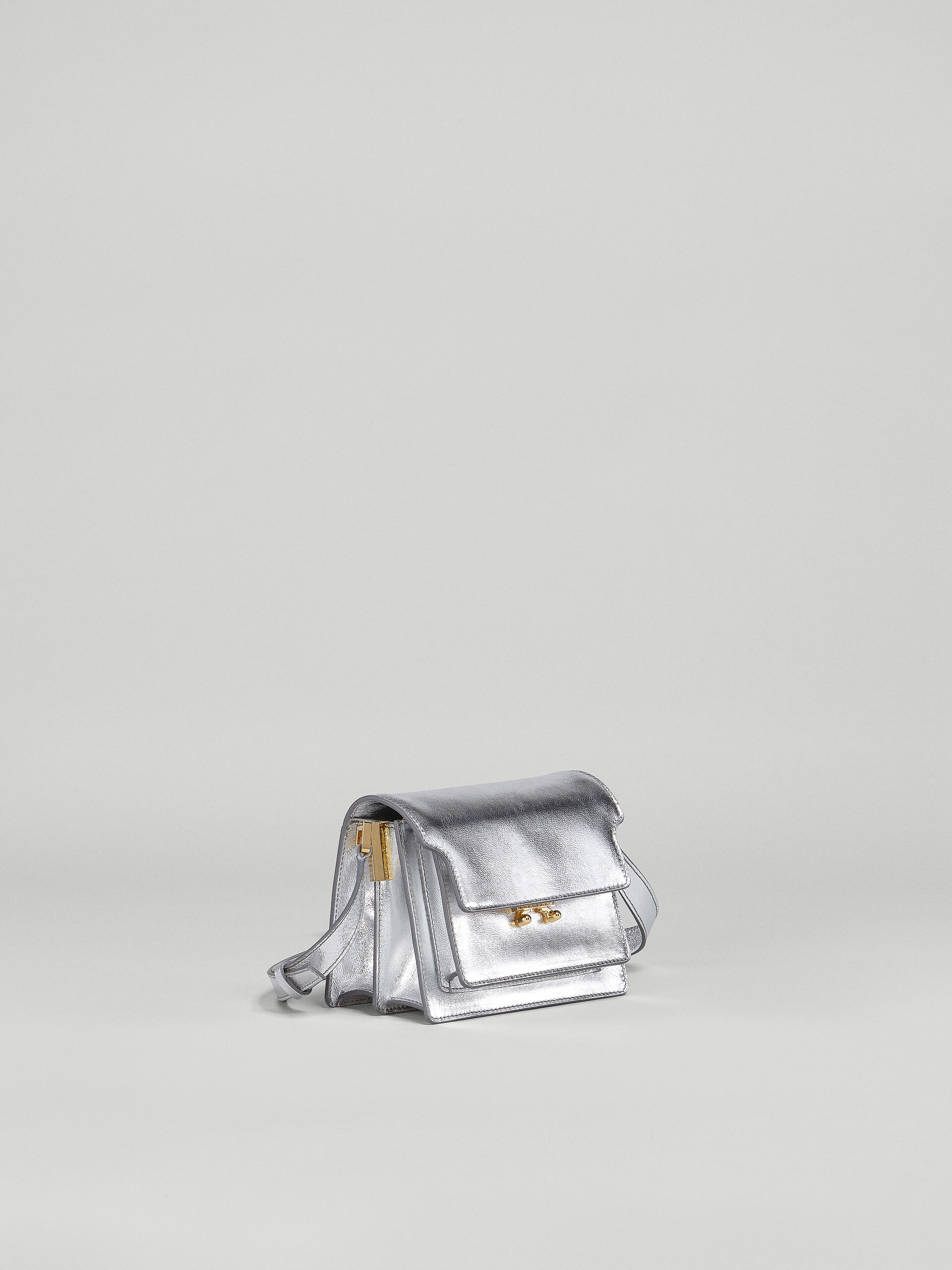 Silver metallic leather TRUNK SOFT bag - Shoulder Bags - Image 5