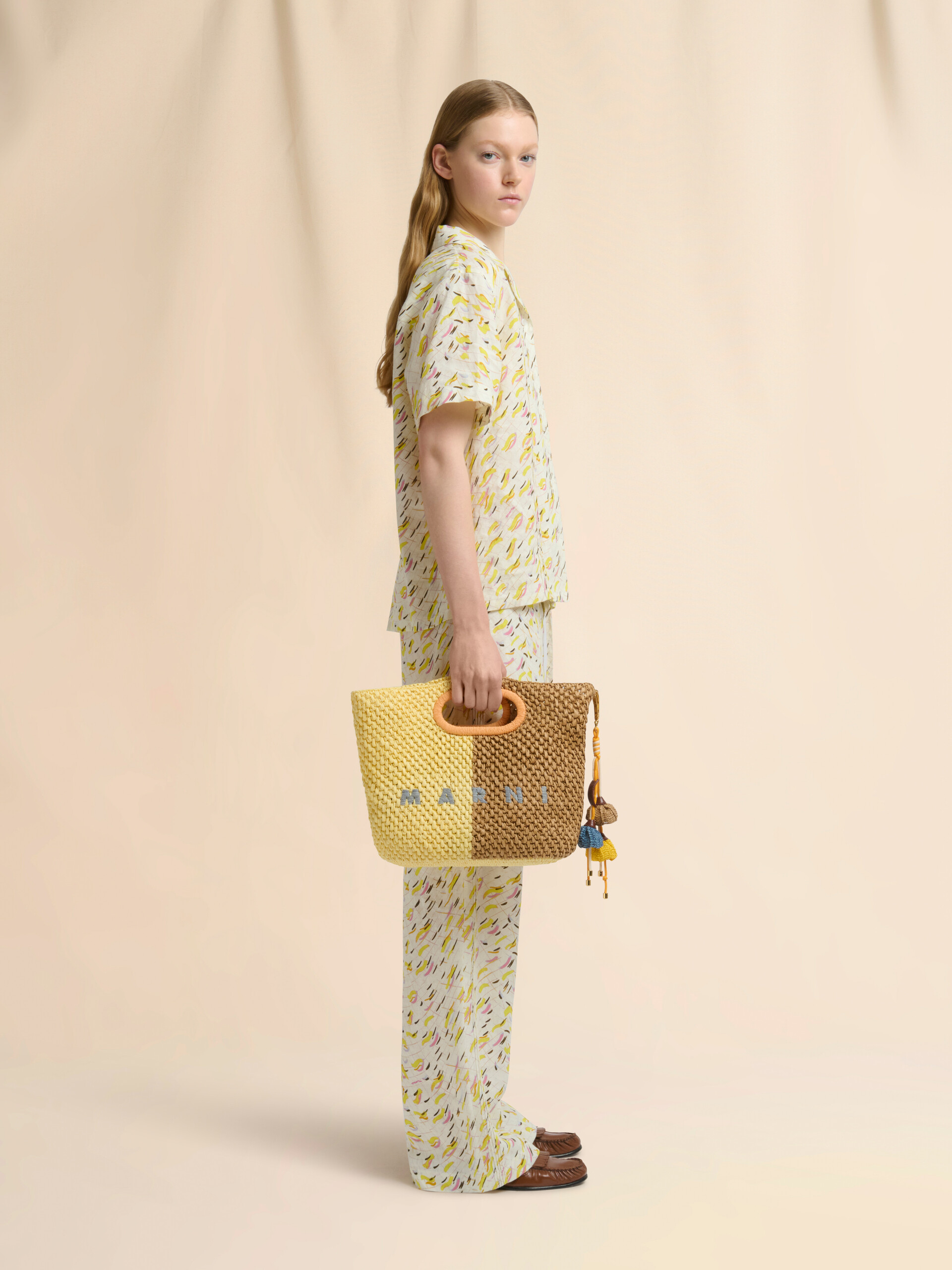 Yellow and brown paper raffia Seaside clutch - Handbags - Image 2