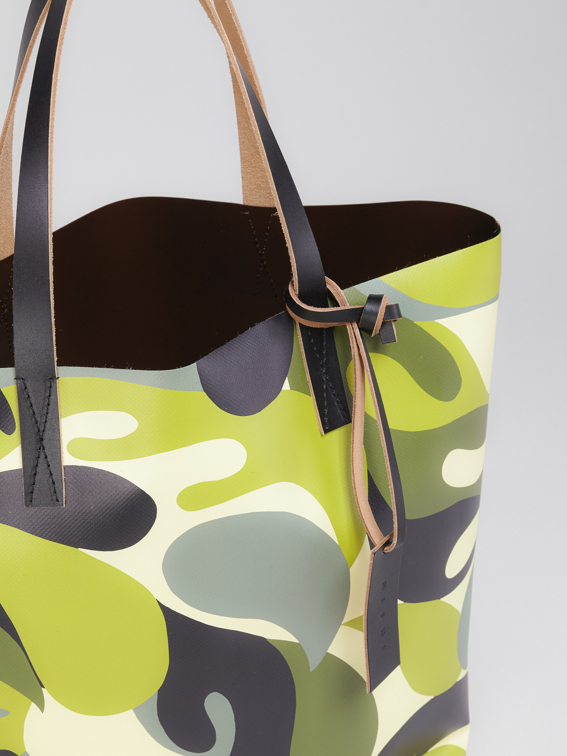 50s Camo print TRIBECA shopping bag - Shopping Bags - Image 4