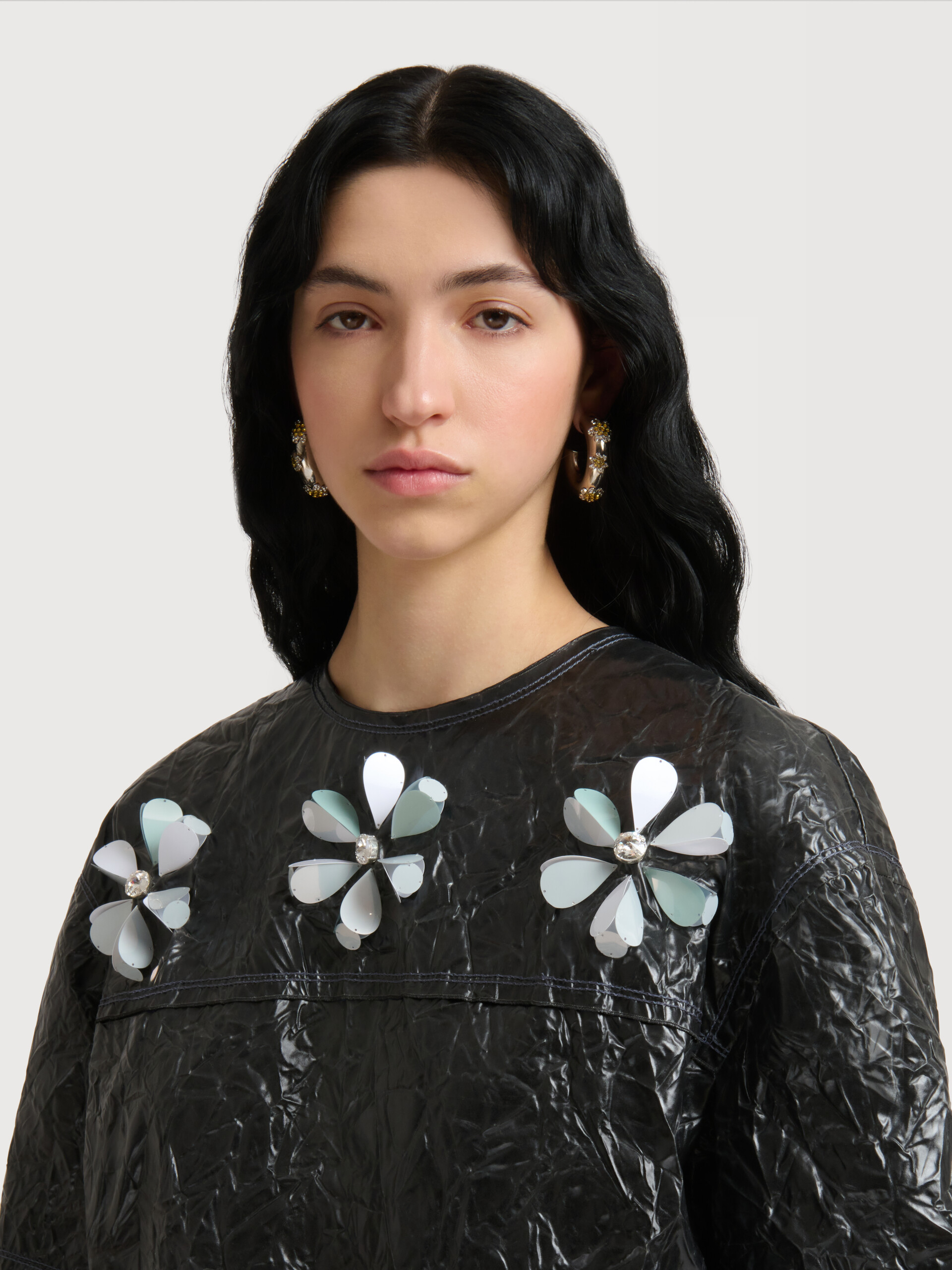 Black crinkled taffeta dress with daisy details - Dresses - Image 5