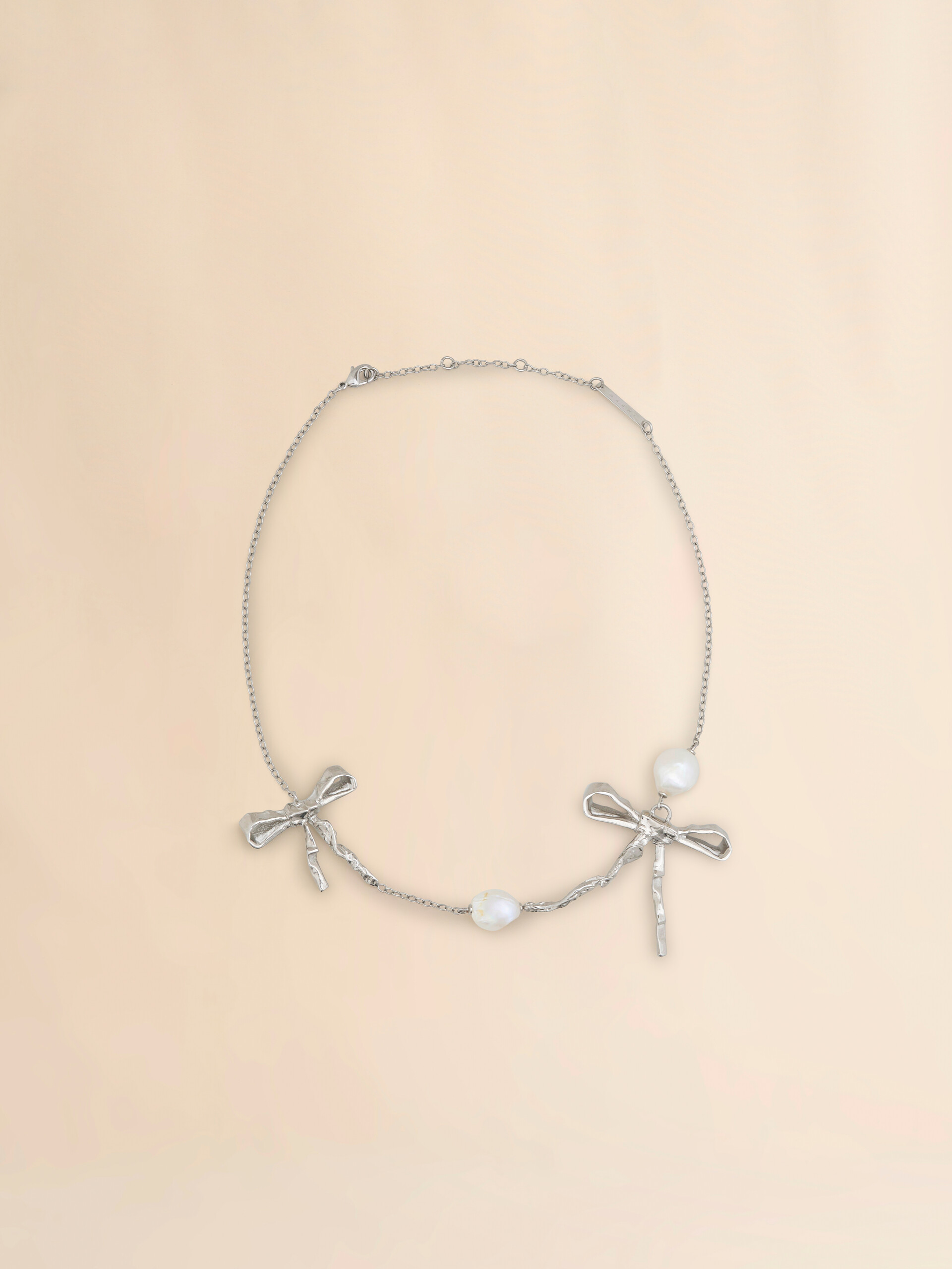 Silver Bow necklace - Necklaces - Image 1