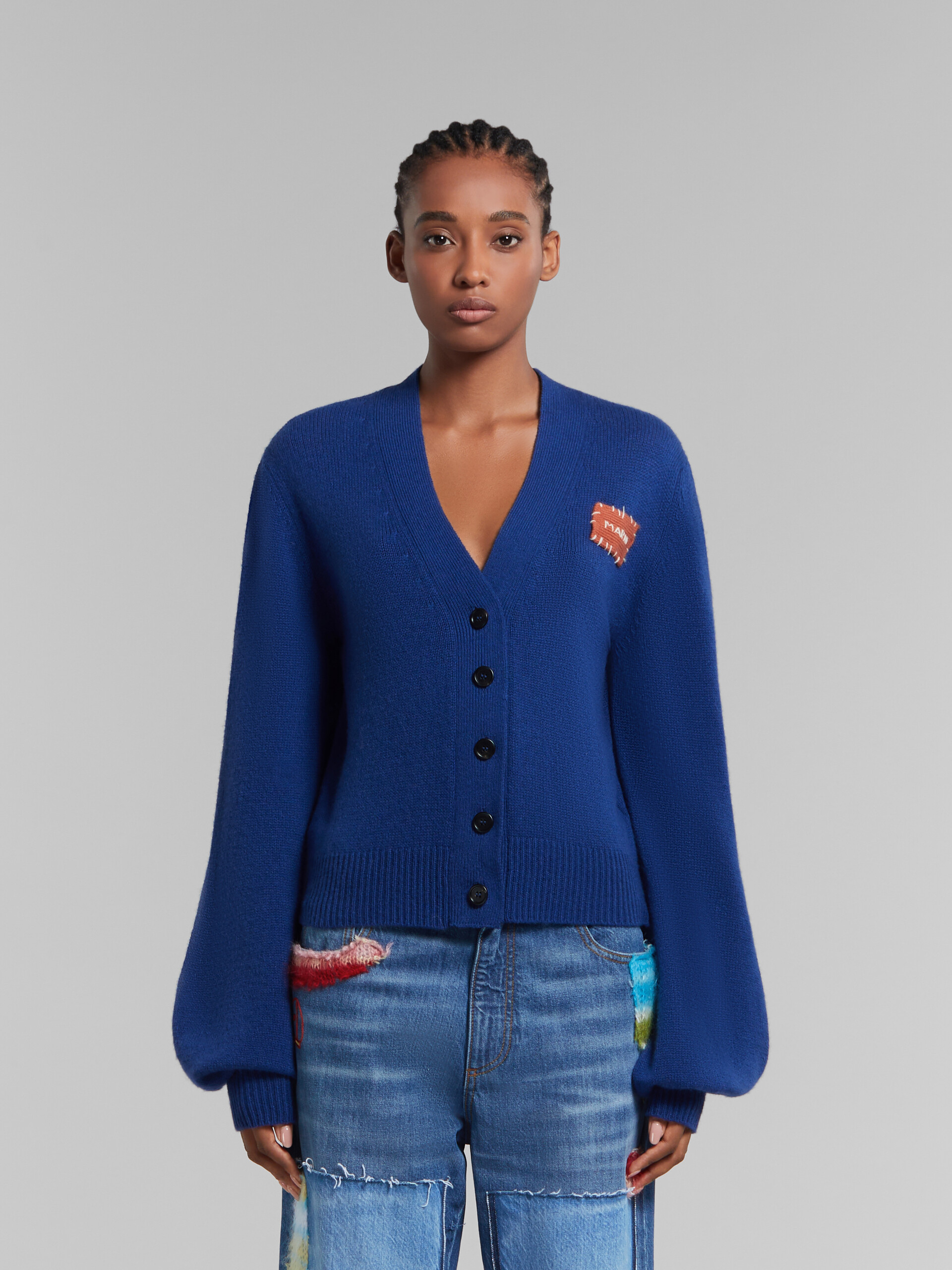 Cardigan in cashmere blu con applicazione Marni - Pullover - Image 2