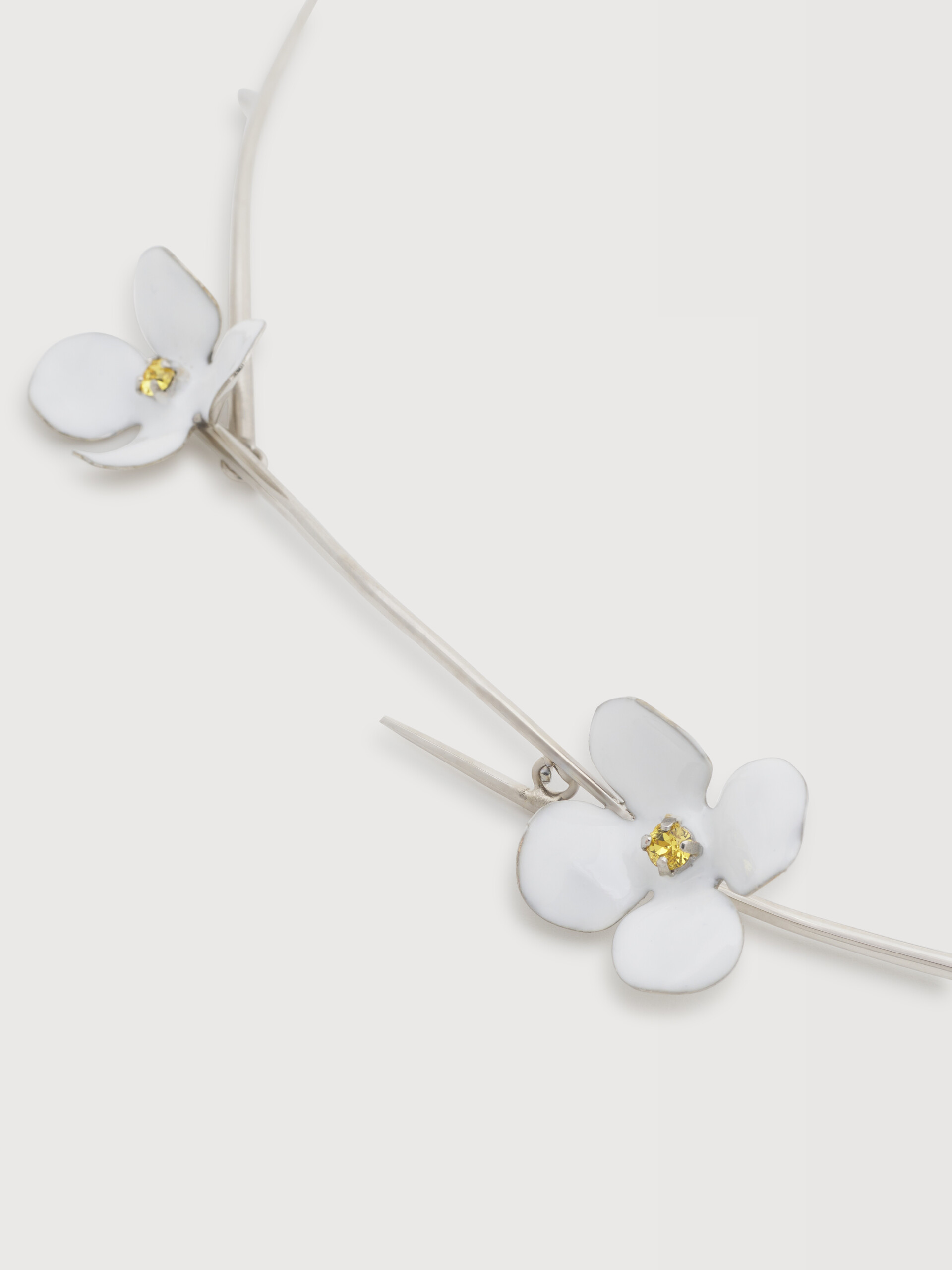 White enamel daisy necklace - Necklaces - Image 3