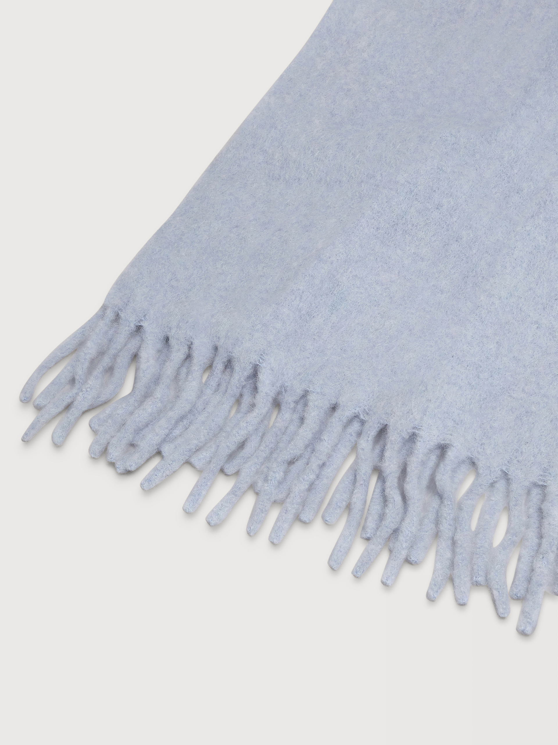Light blue alpaca scarf - Scarves - Image 3
