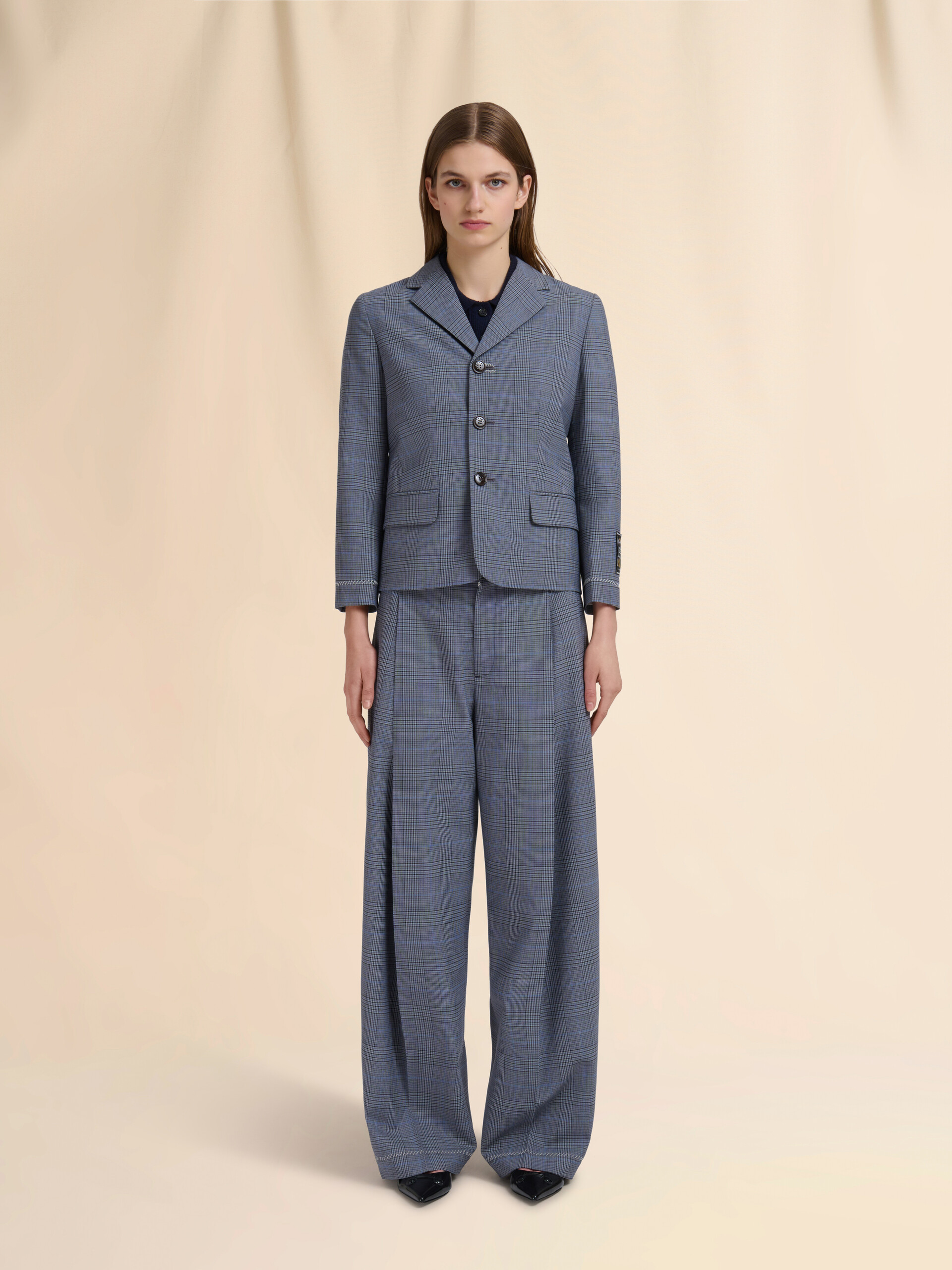 Blaue kurze Jacke aus Prince of Wales-Wolle - Jacken - Image 2