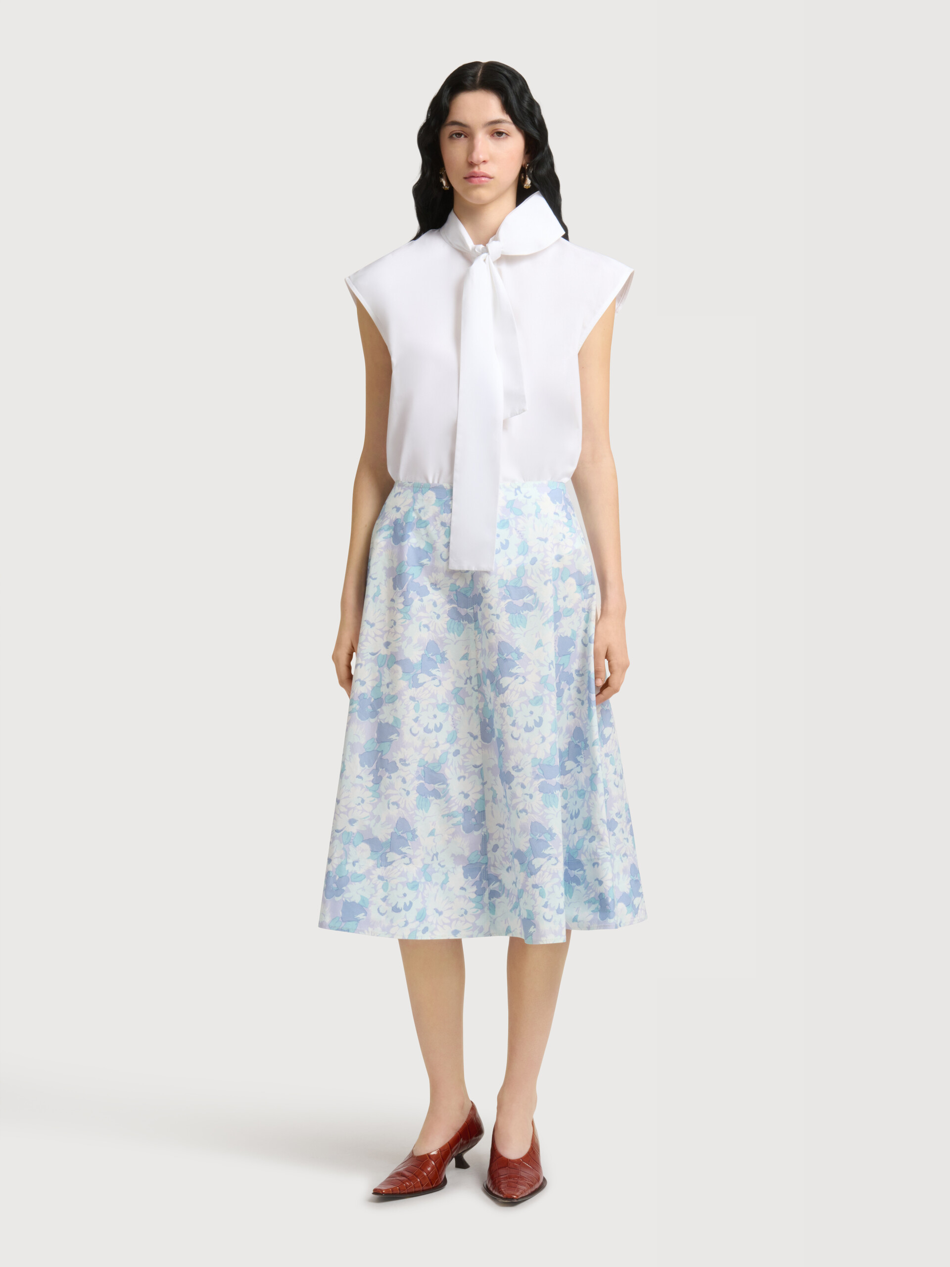White poplin midi skirt with Pop Flowers print - Skirts - Image 2