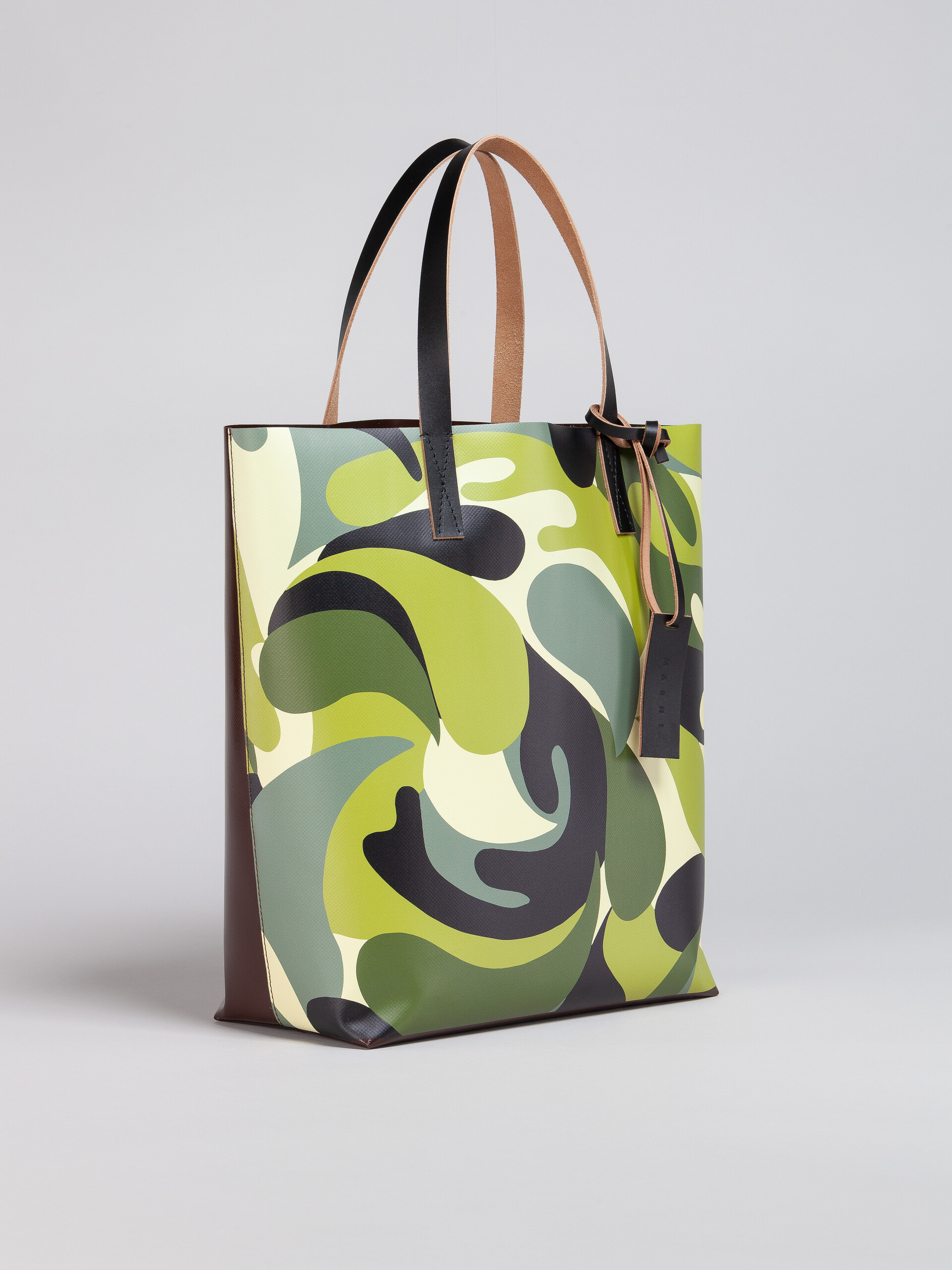 50s Camo print TRIBECA PVC shopping bag - Shopping Bags - Image 3