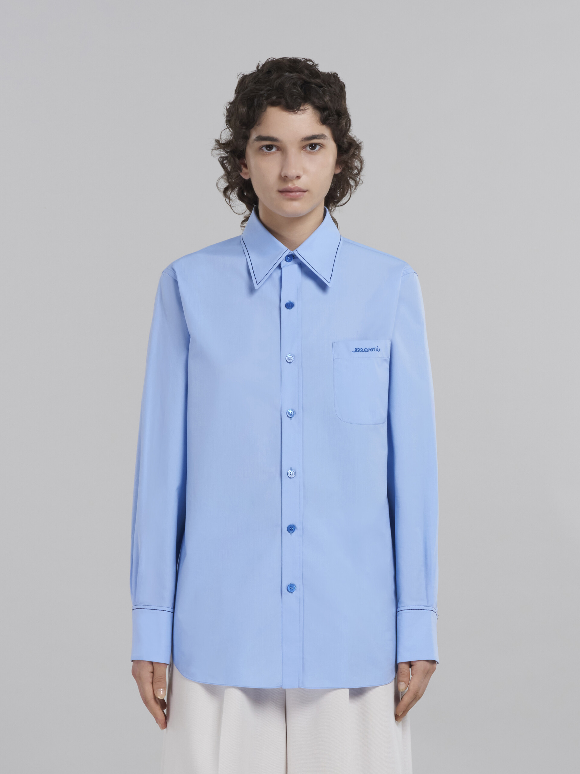 Light blue bio cotton shirt with embroidered logo - Shirts - Image 2