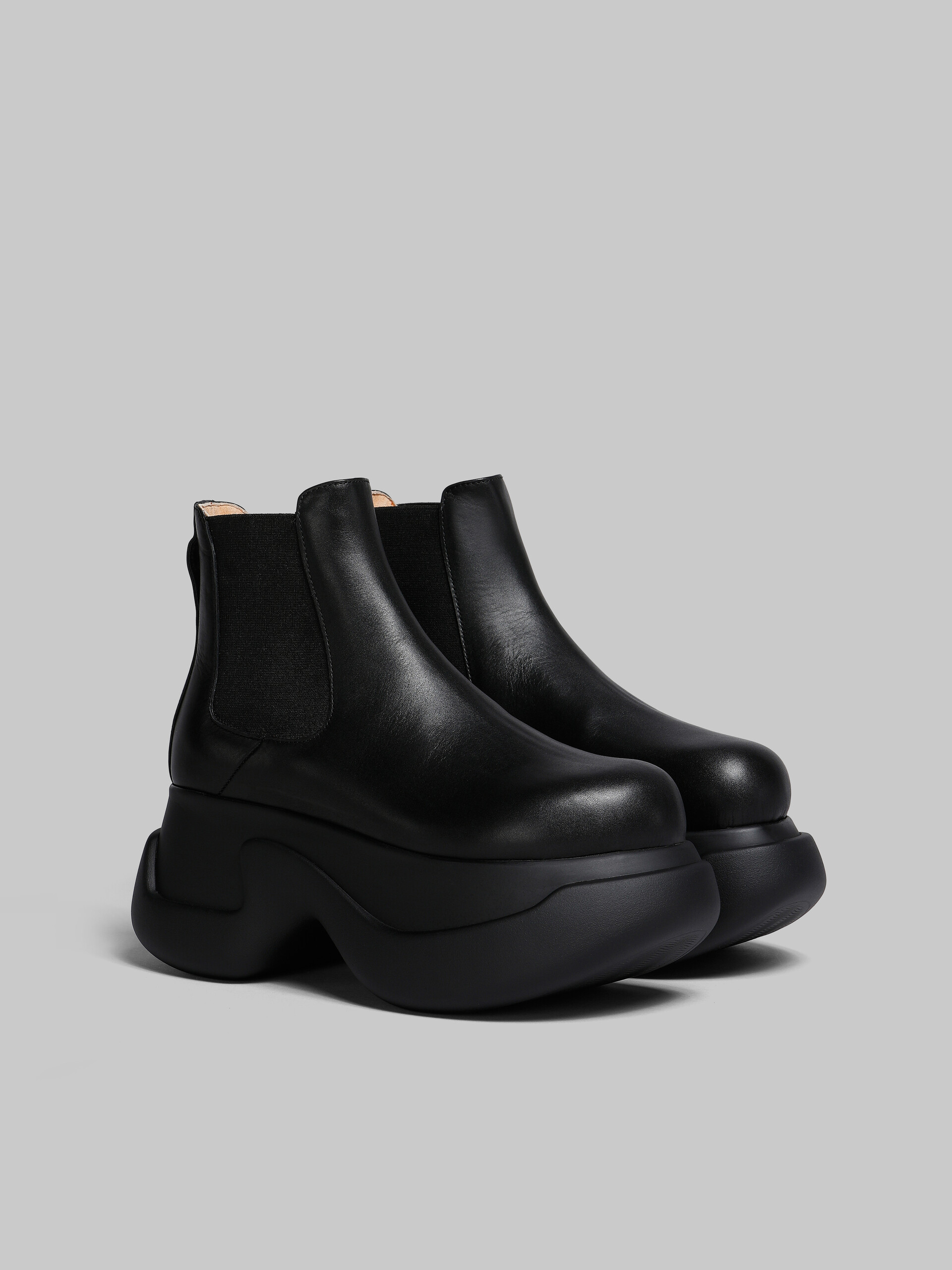 Black leather Aras 23 chelsea boot - Boots - Image 2