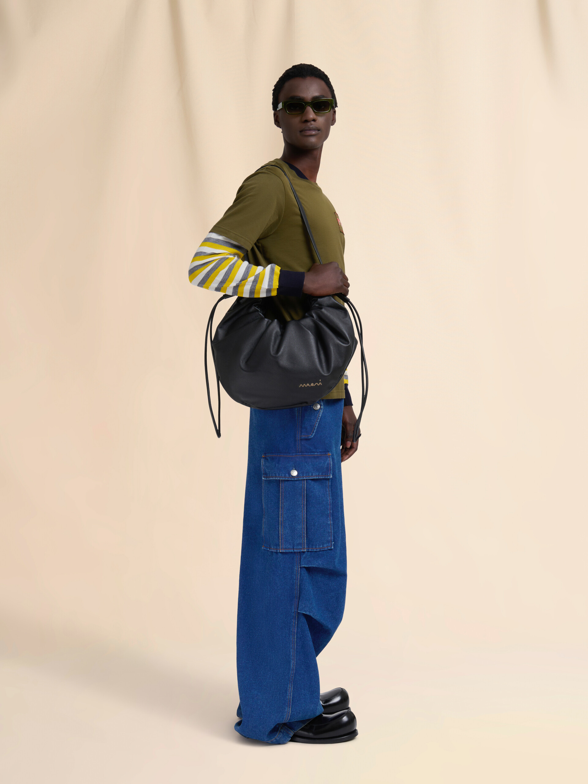 Look 19