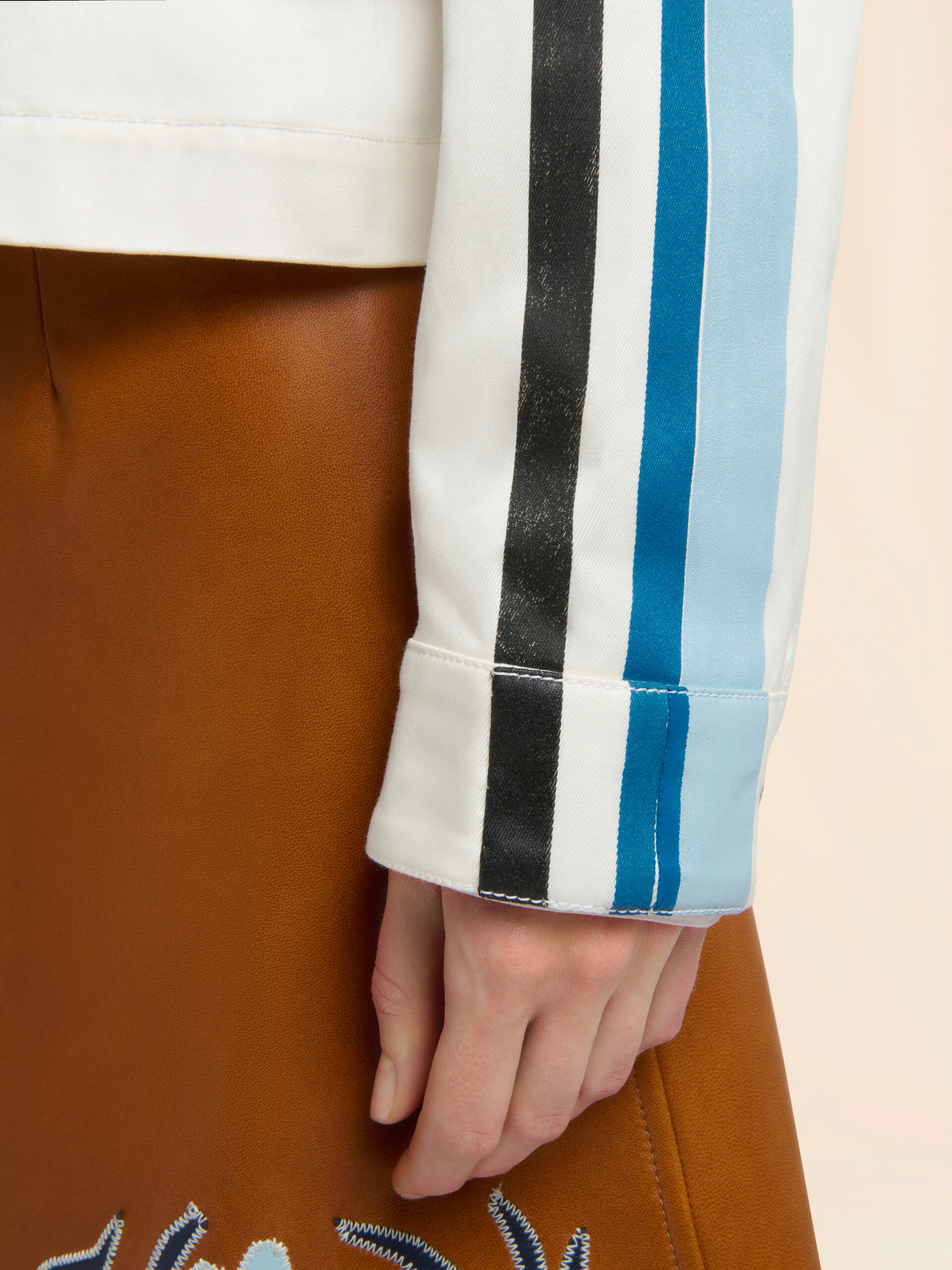 White gabardine zip shirt with stripes - Shirts - Image 5