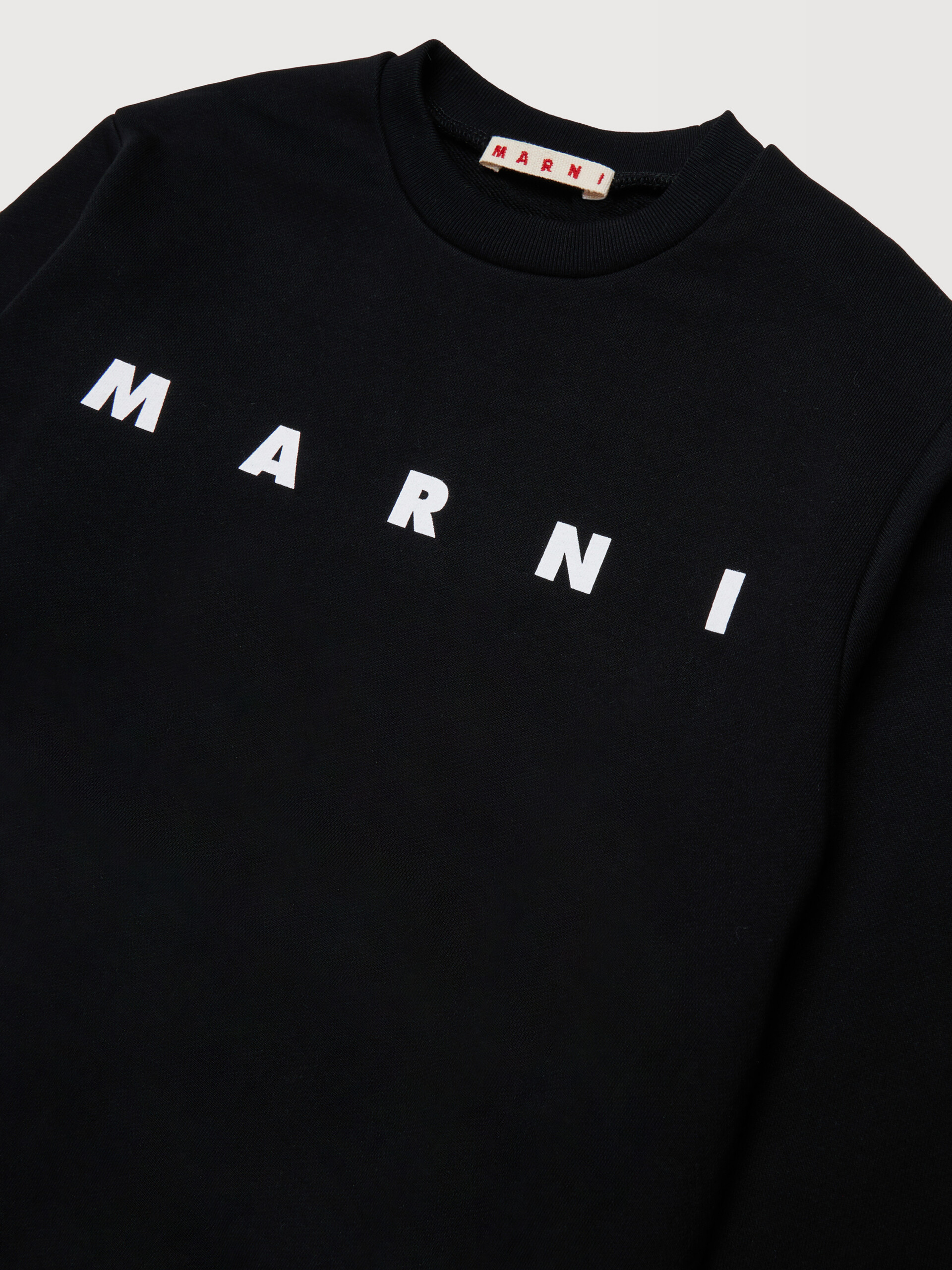 ブラック コットンスウェットシャツ、太字のMarniのロゴ入り | Marni