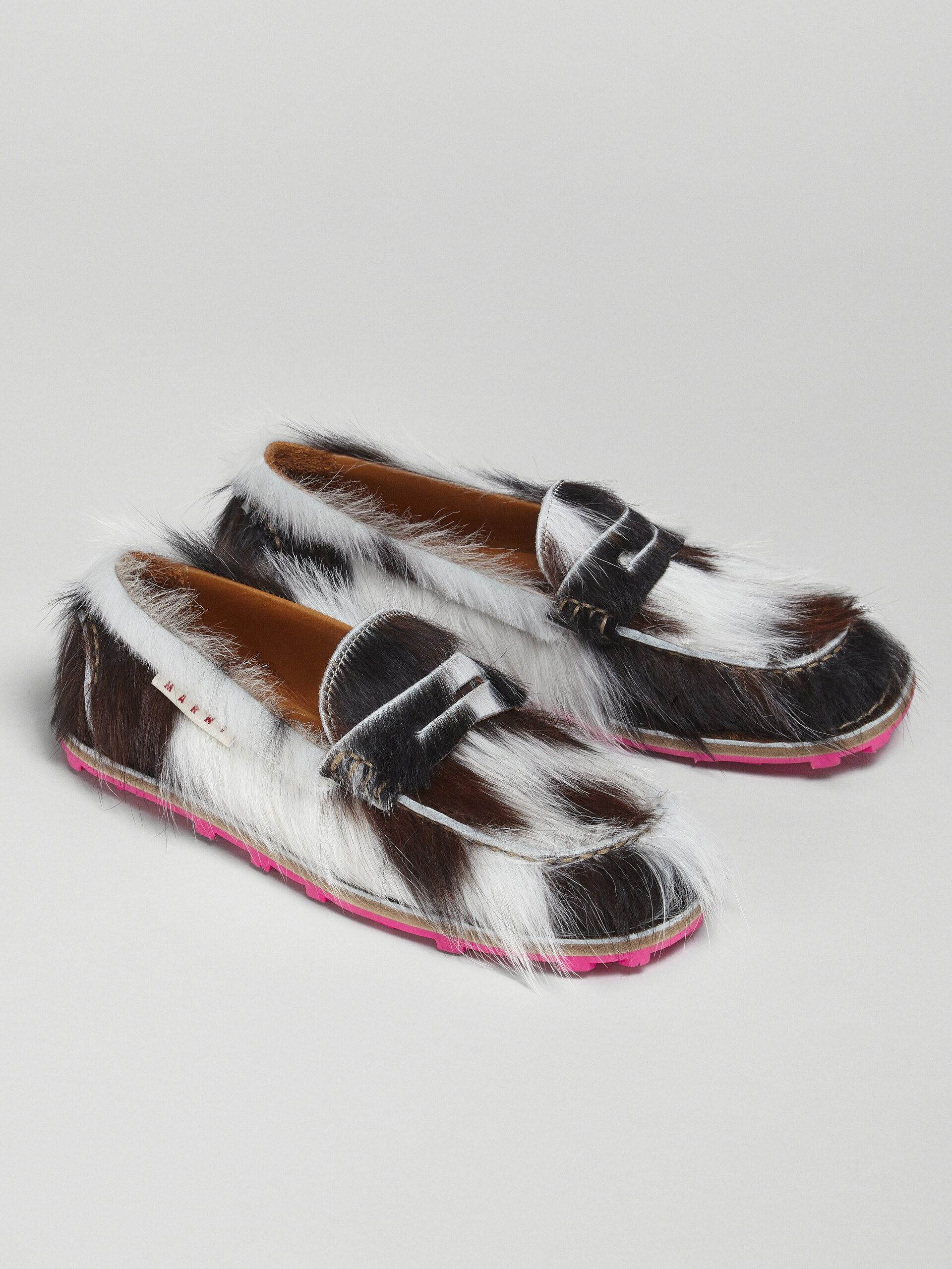 Spotted long calf hair moccasin - Mocassin - Image 5