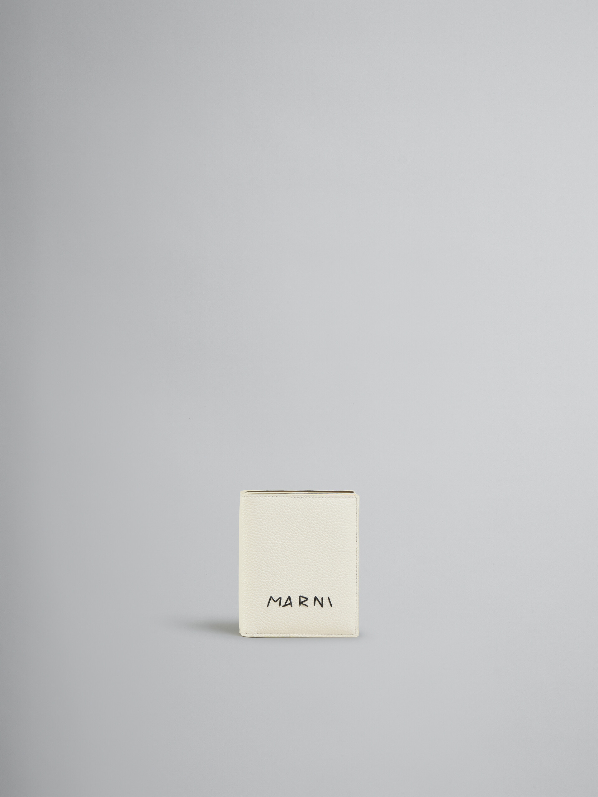 Zweifache Faltbrieftasche aus Leder mit Rundumreißverschluss und Marni-Flicken in Schwarz - Brieftaschen - Image 1