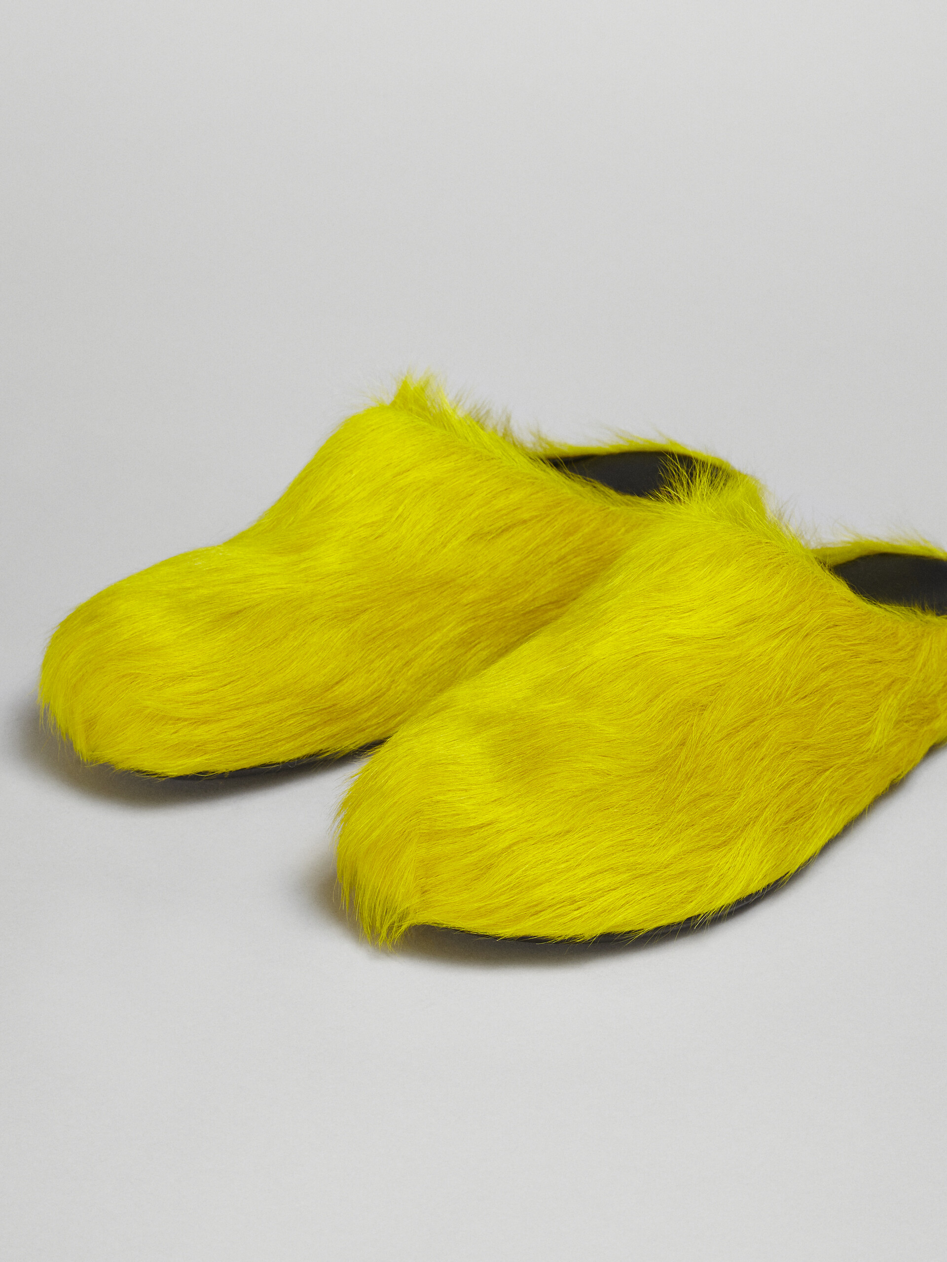 Yellow long hair calfskin Fussbett sabot - Clogs - Image 5