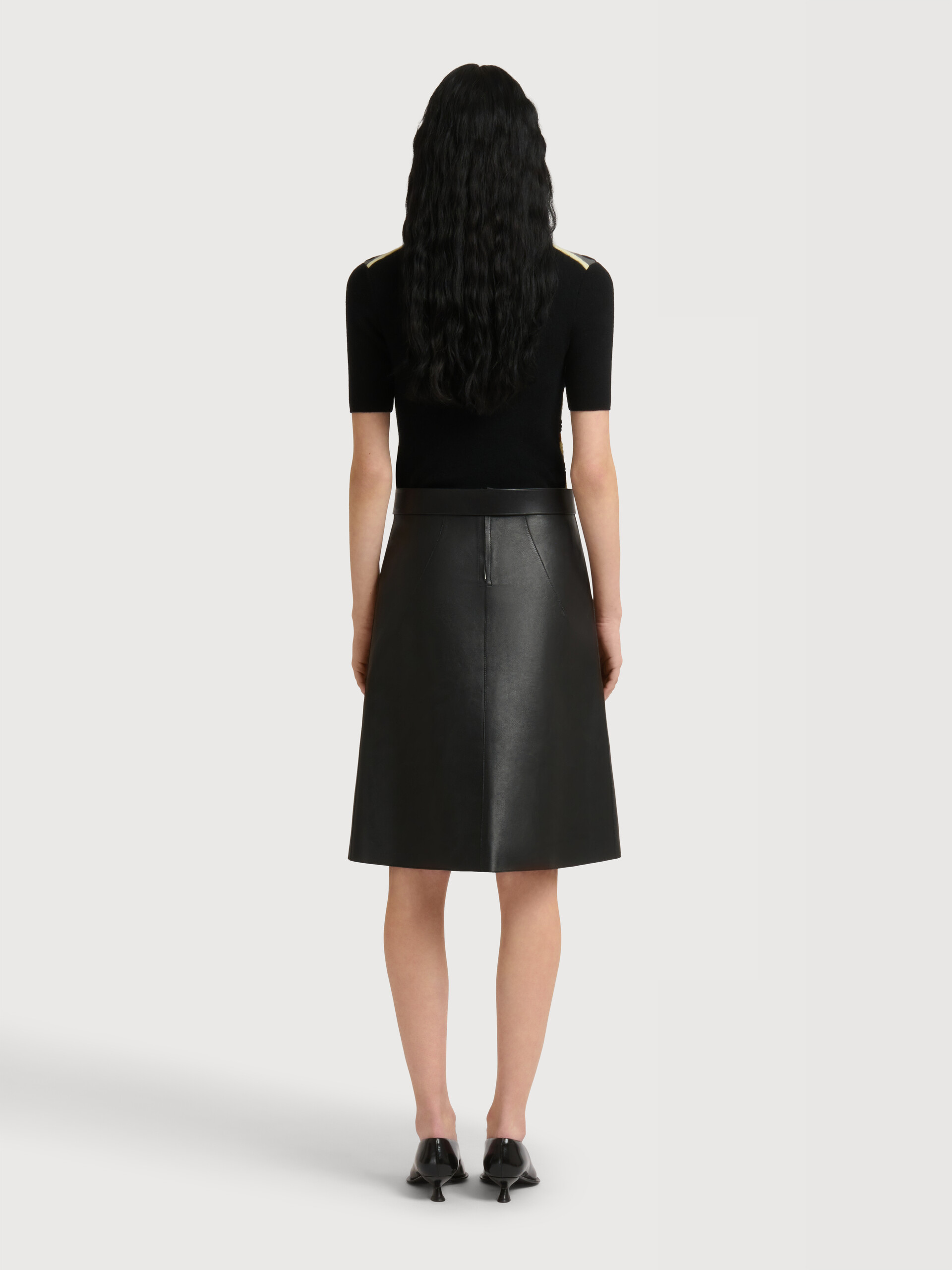 Black nappa leather skirt with pleat - Skirts - Image 4