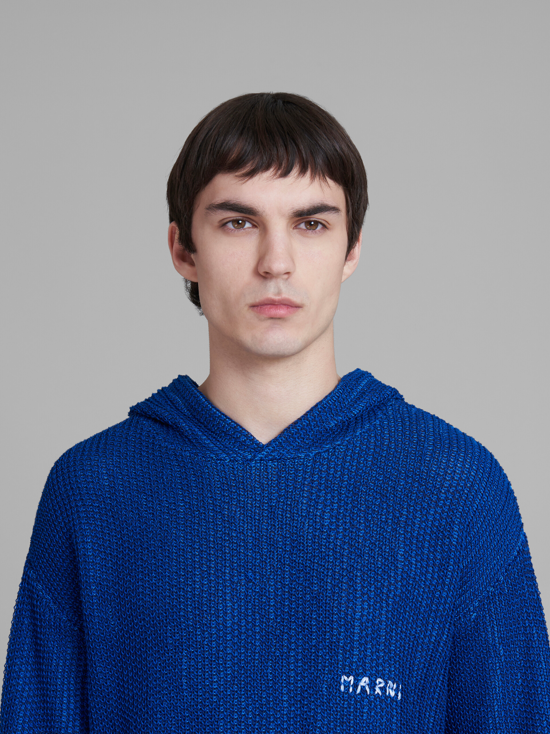 Blue knitted cotton hoodie with circle inlay - Pullovers - Image 4
