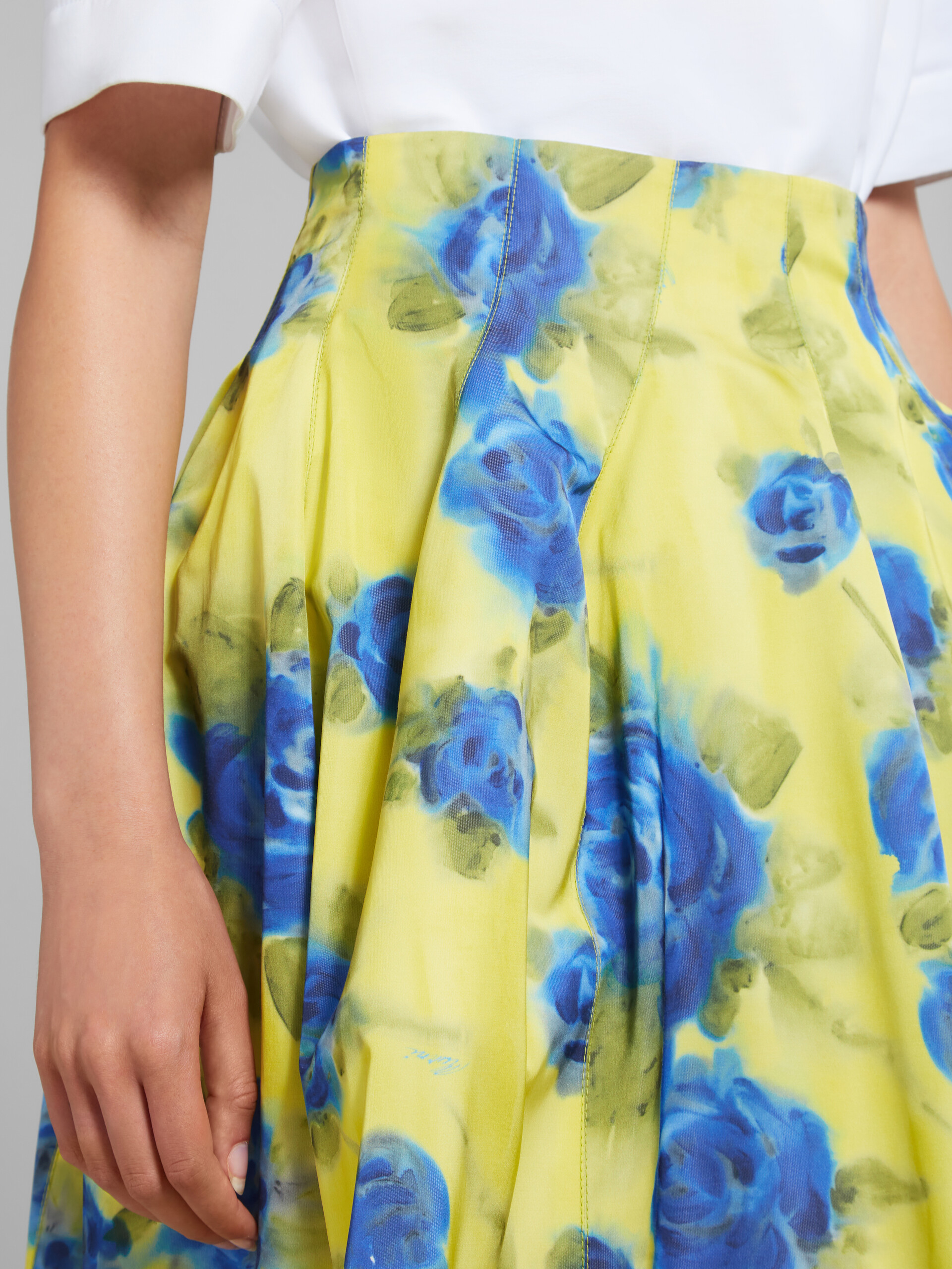 Yellow taffeta high-waisted skirt with Idyll print - Skirts - Image 4