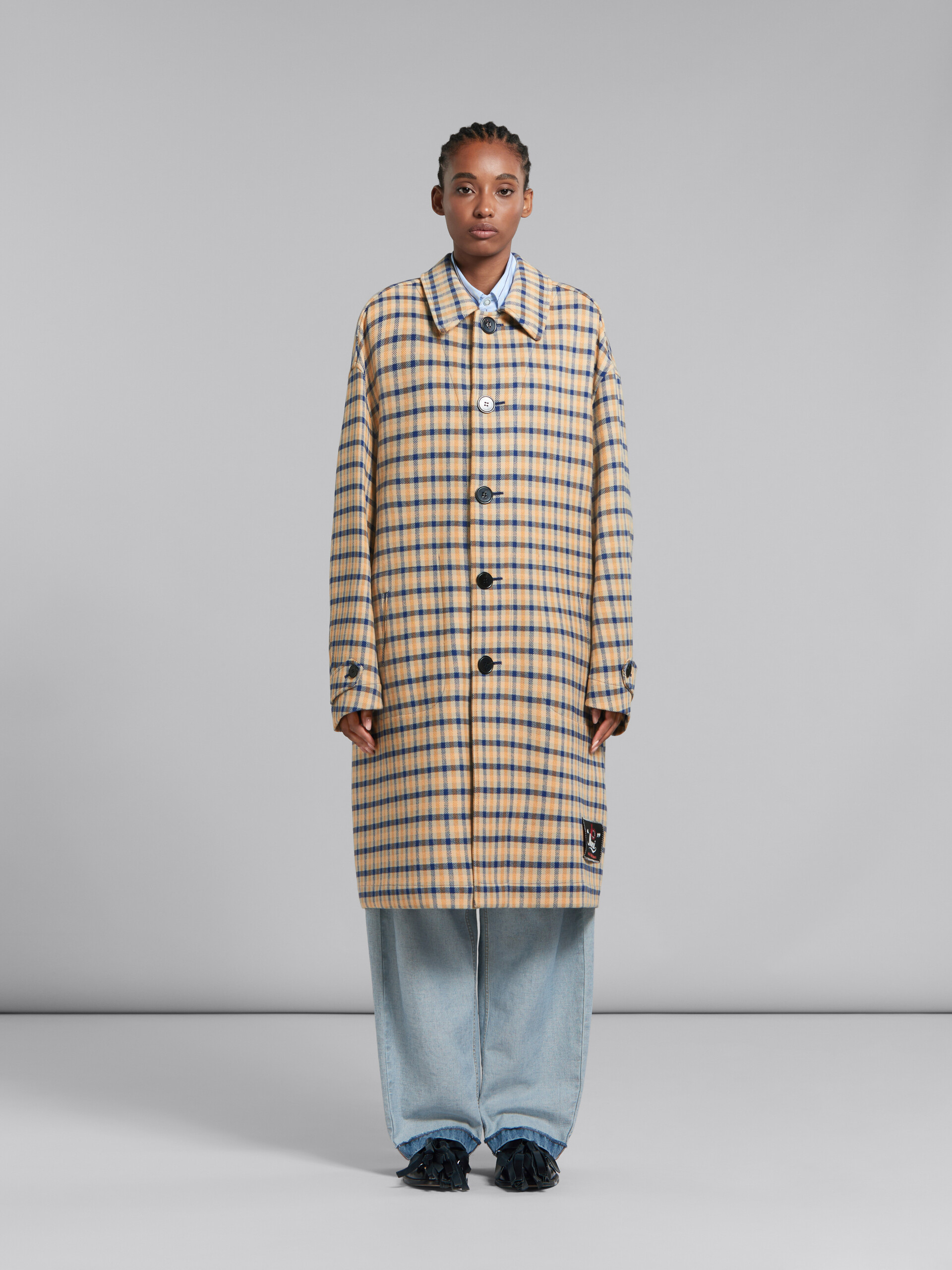 Cappotto reversibile in lana con motivo check giallo e blu - Cappotti - Image 2