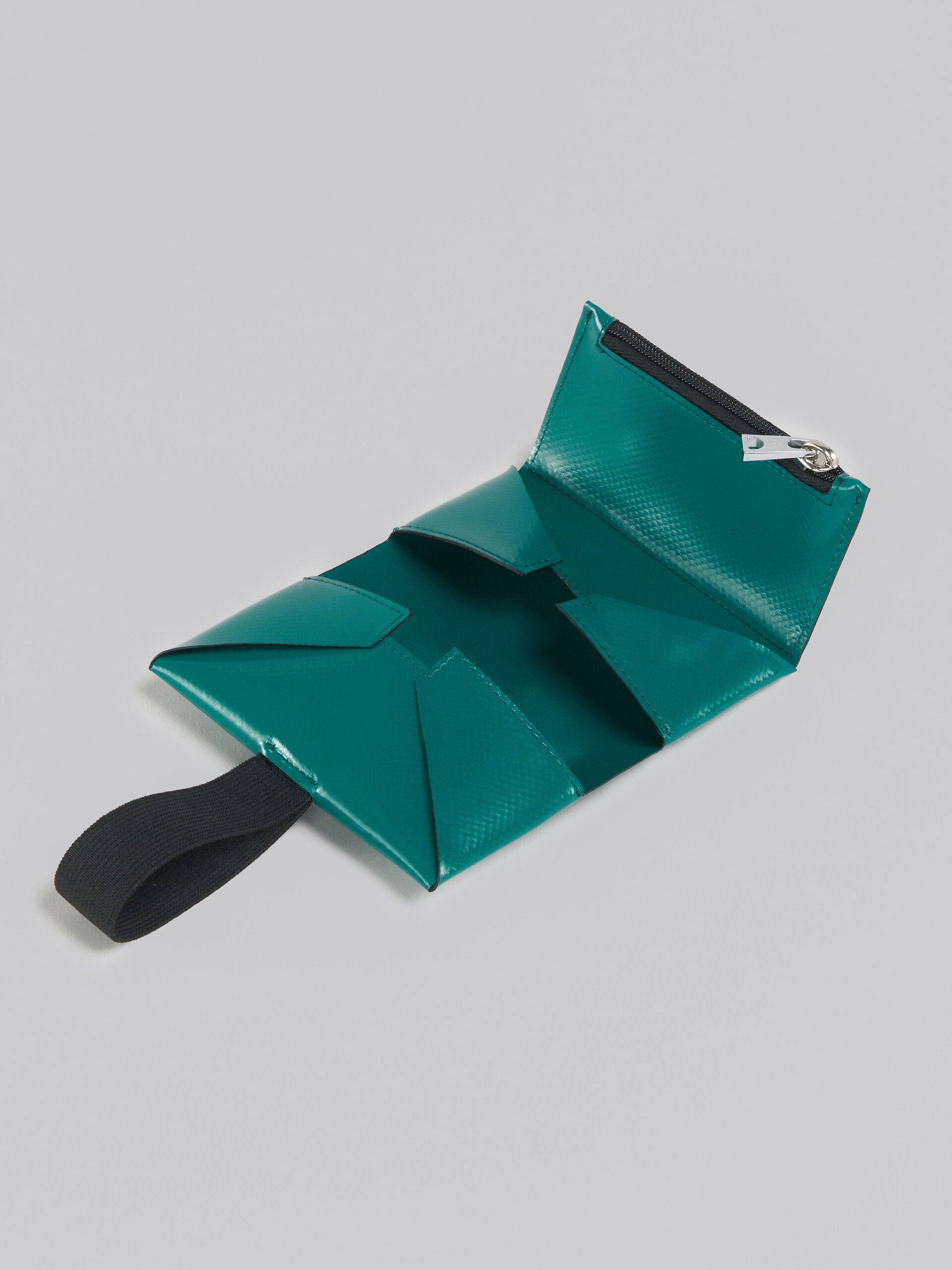 Dreifache Faltbrieftasche in Grün - Brieftaschen - Image 5