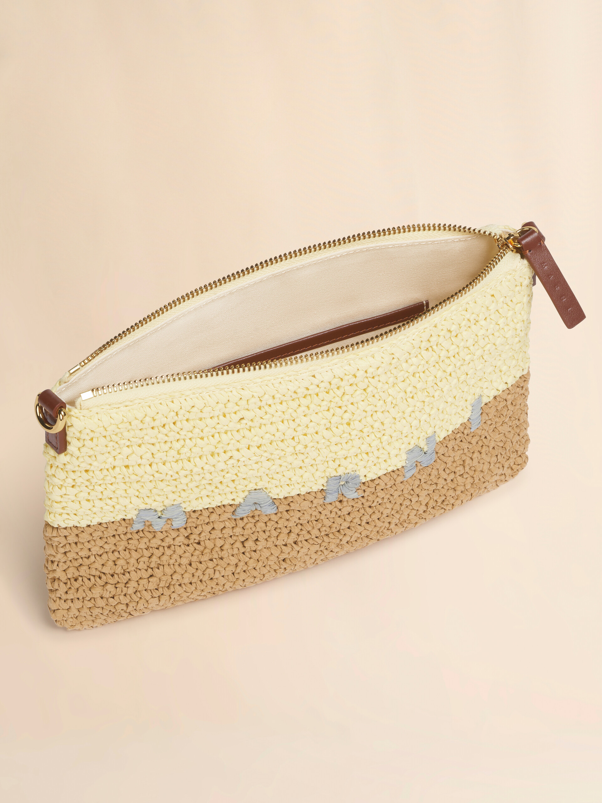 Yellow and brown paper raffia Seaside pouch - Pochettes - Image 4