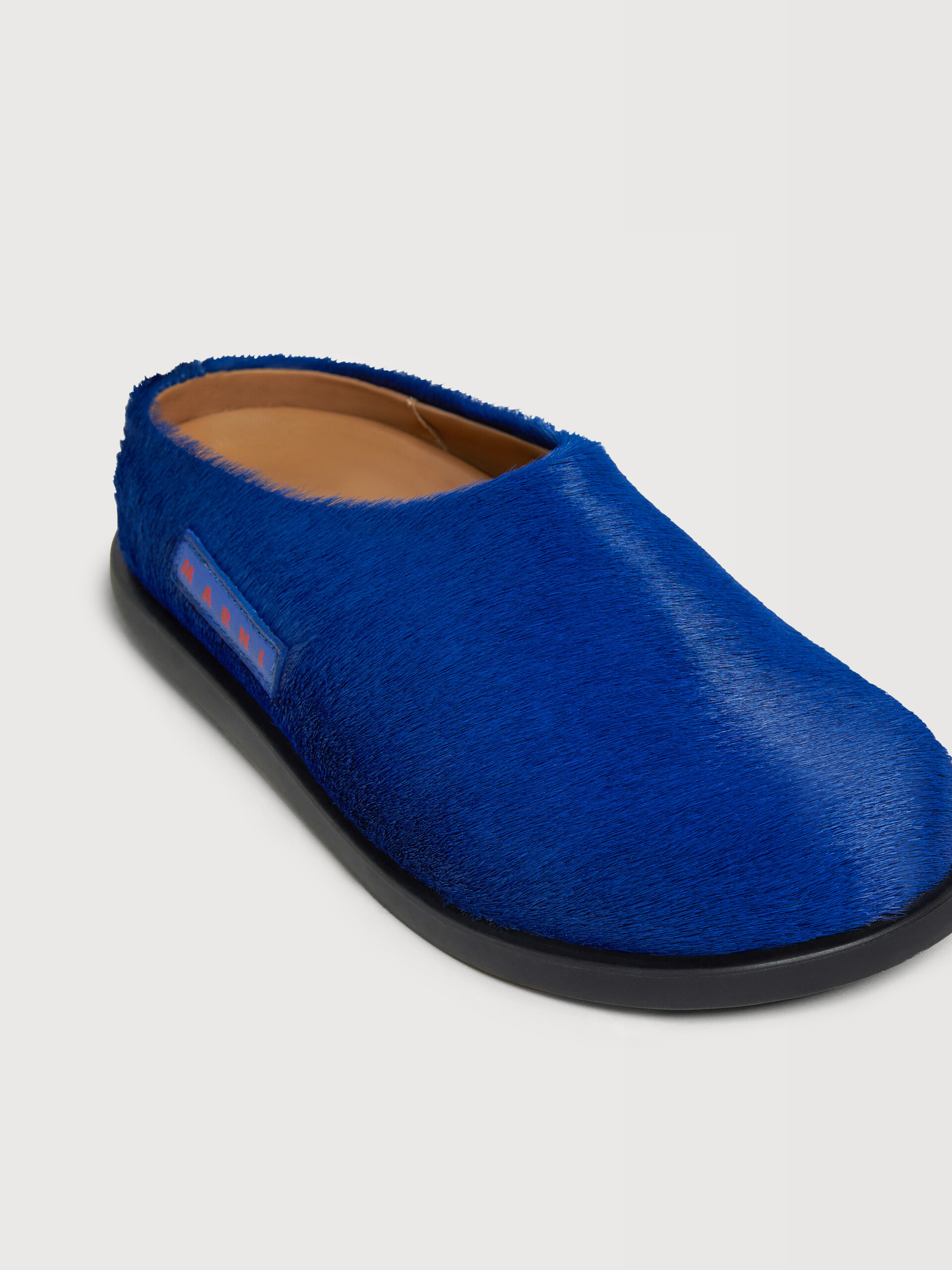 Blue pony hair Fussbett sabot - Sneakers - Image 4