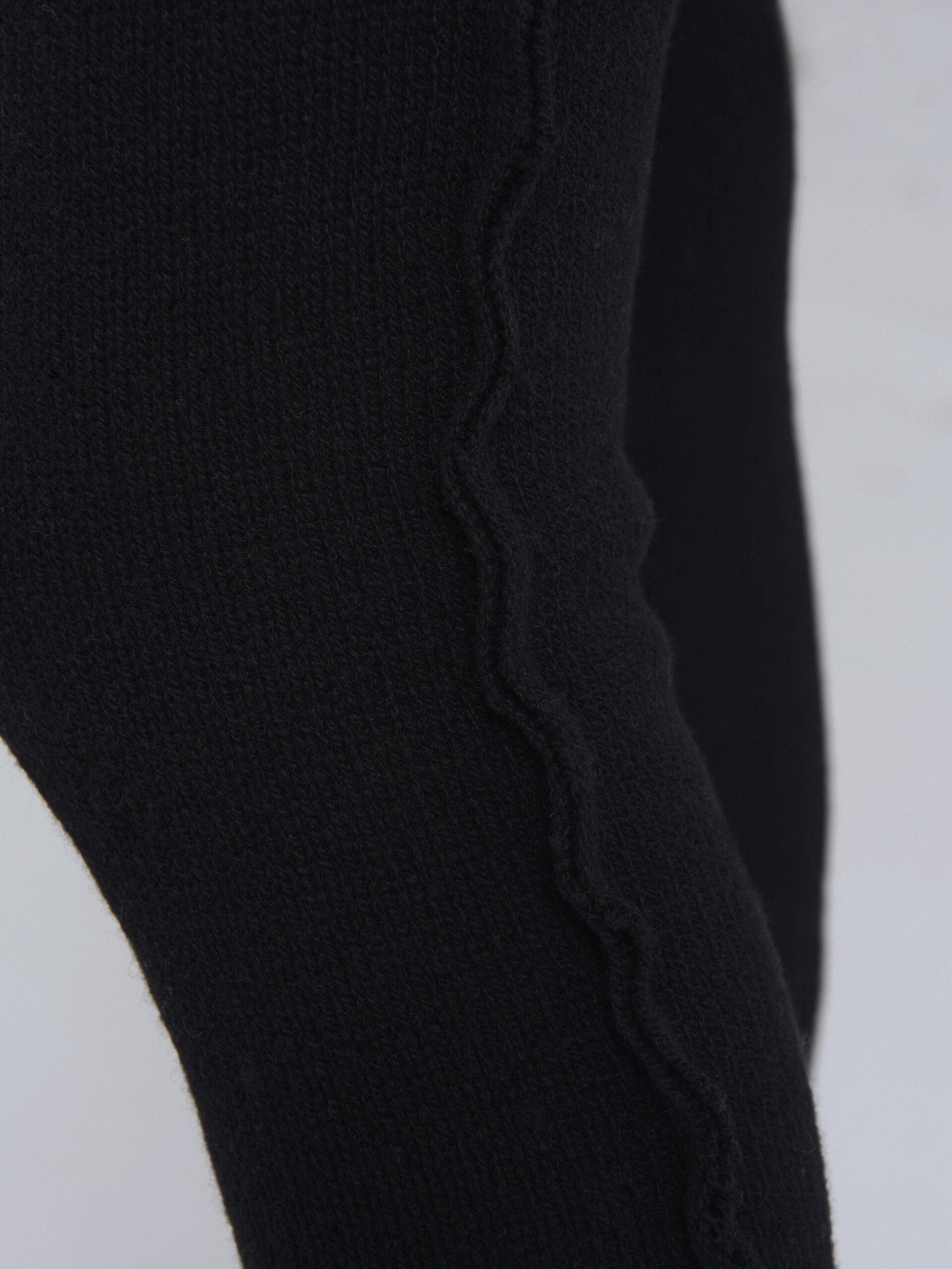 Leggings in cashmere riciclato nero - Pantaloni - Image 4