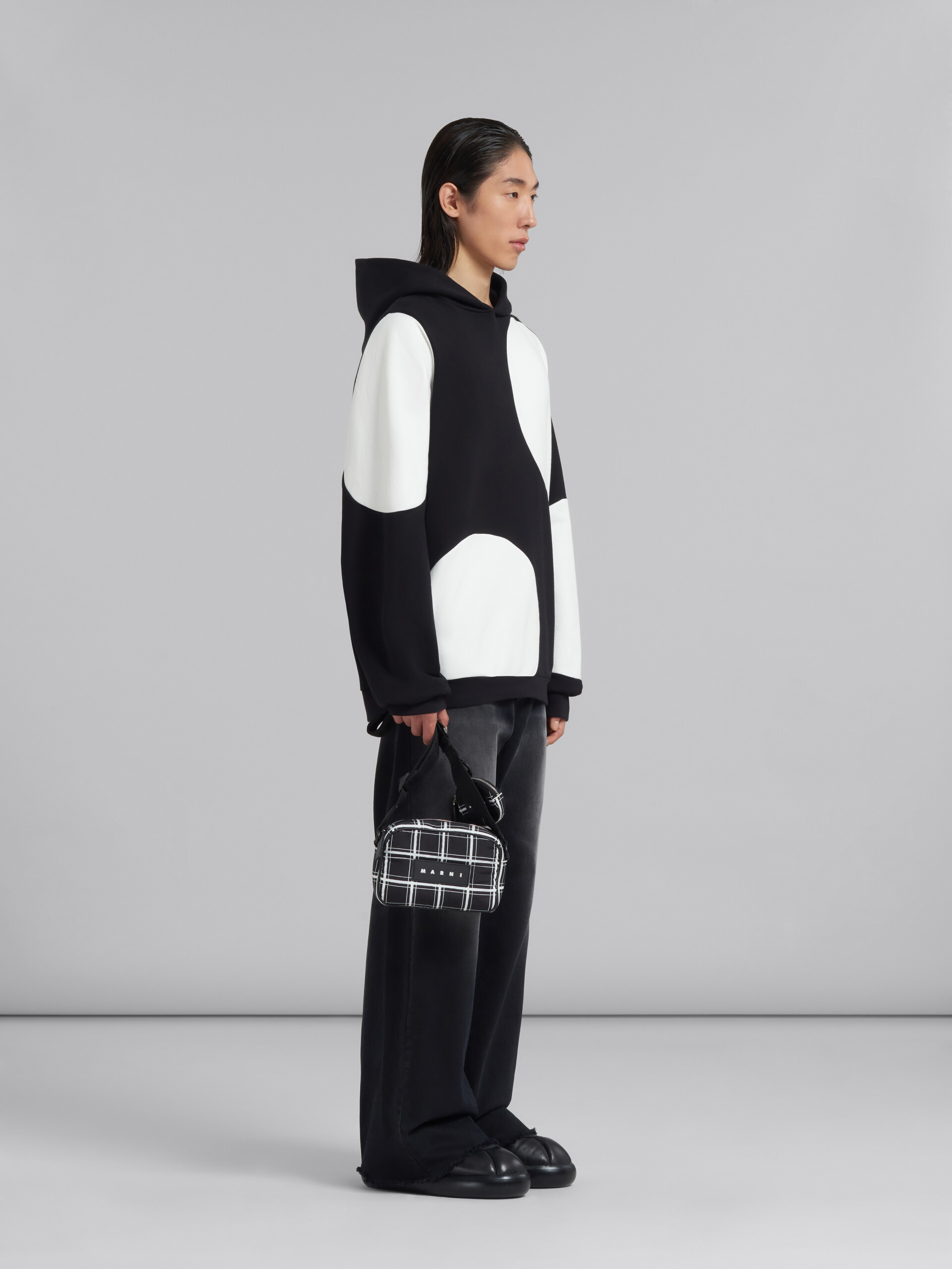 Black bio cotton hoodie with maxi polka dots - Sweaters - Image 5