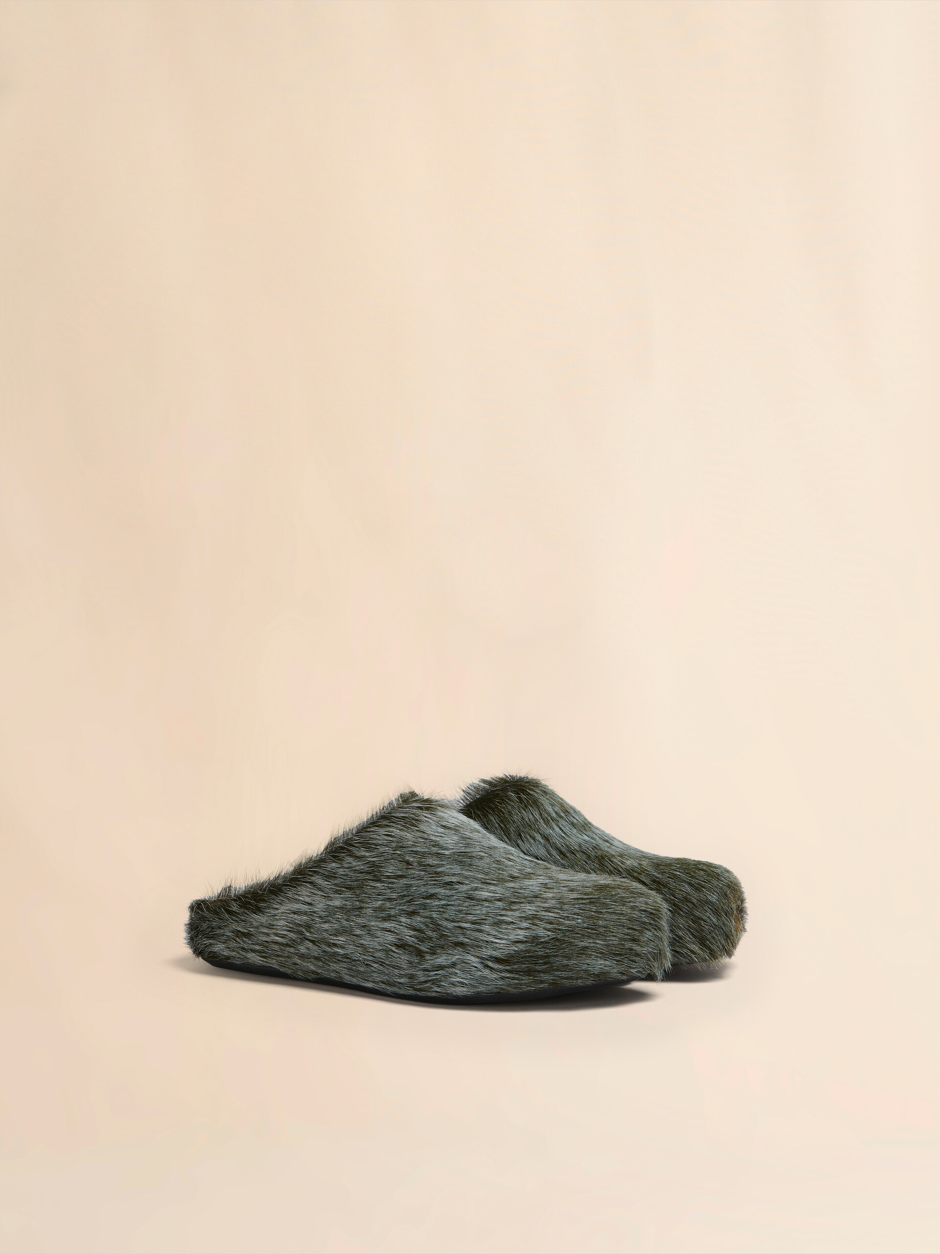 Blue-grey long hair calfskin Fussbett sabot - Clogs - Image 2
