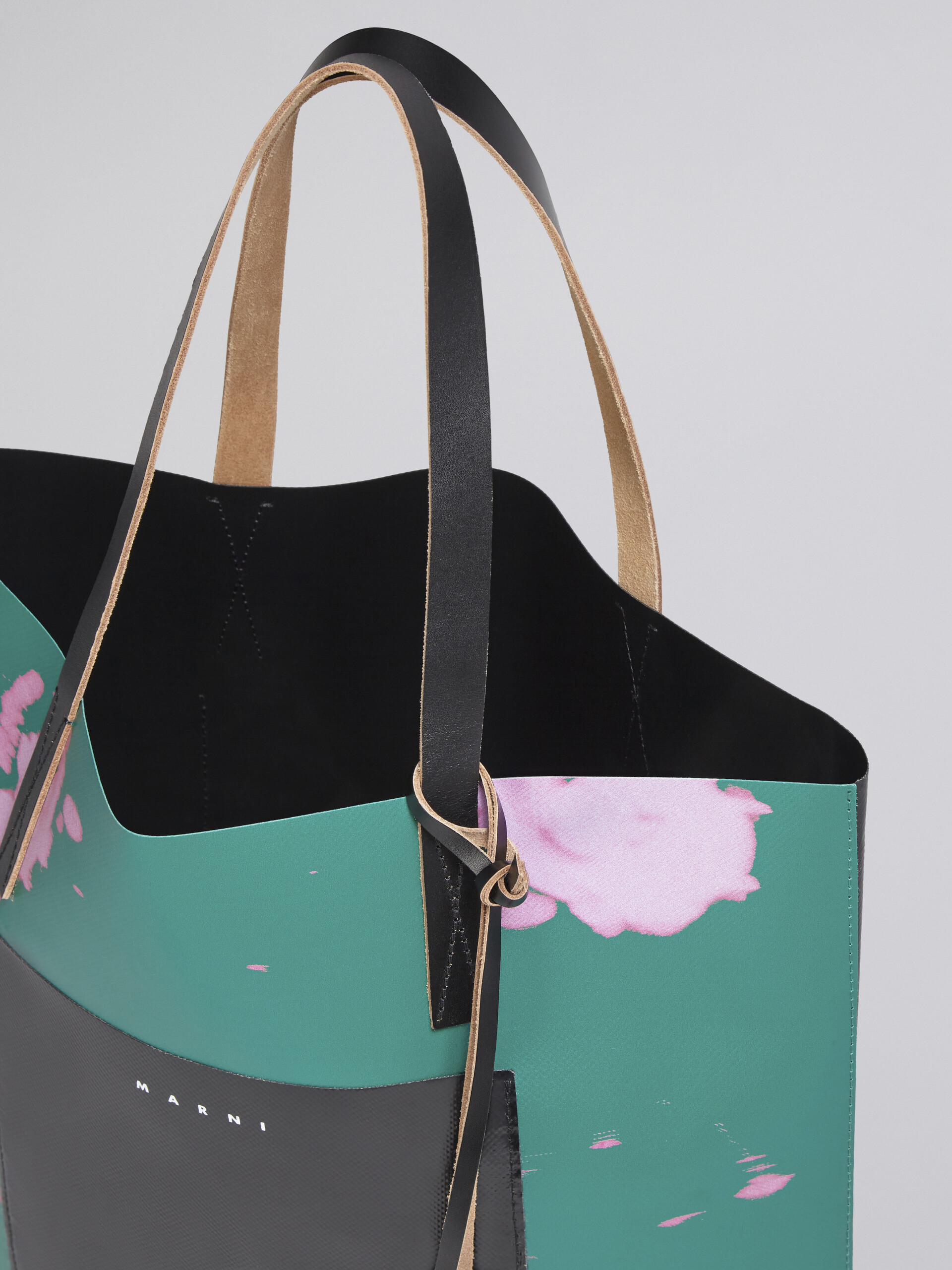 Borsa in PVC stampa Faded Roses verde - Borse shopping - Image 4