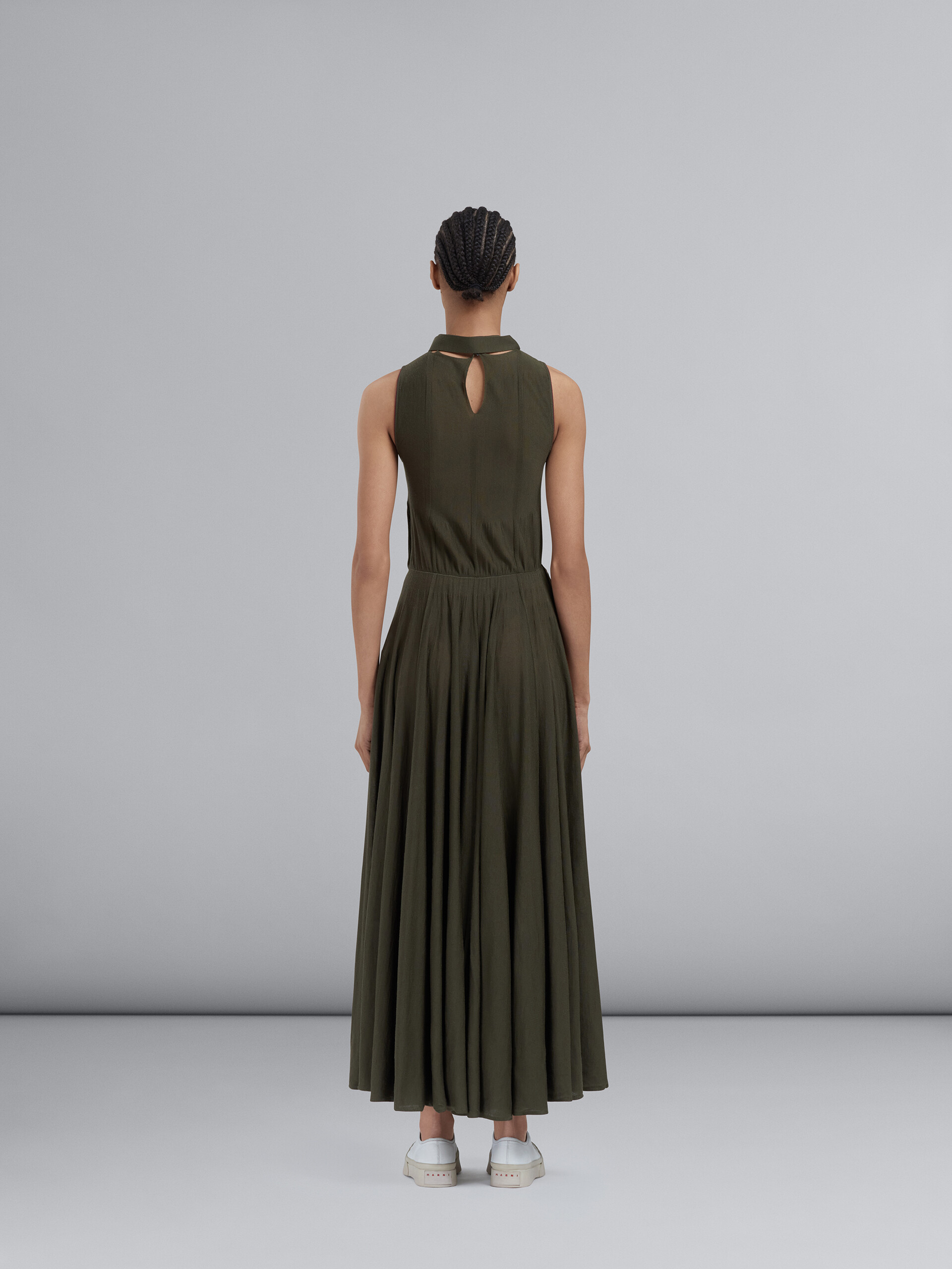 シックなライトウールドレス - ドレス - Image 3