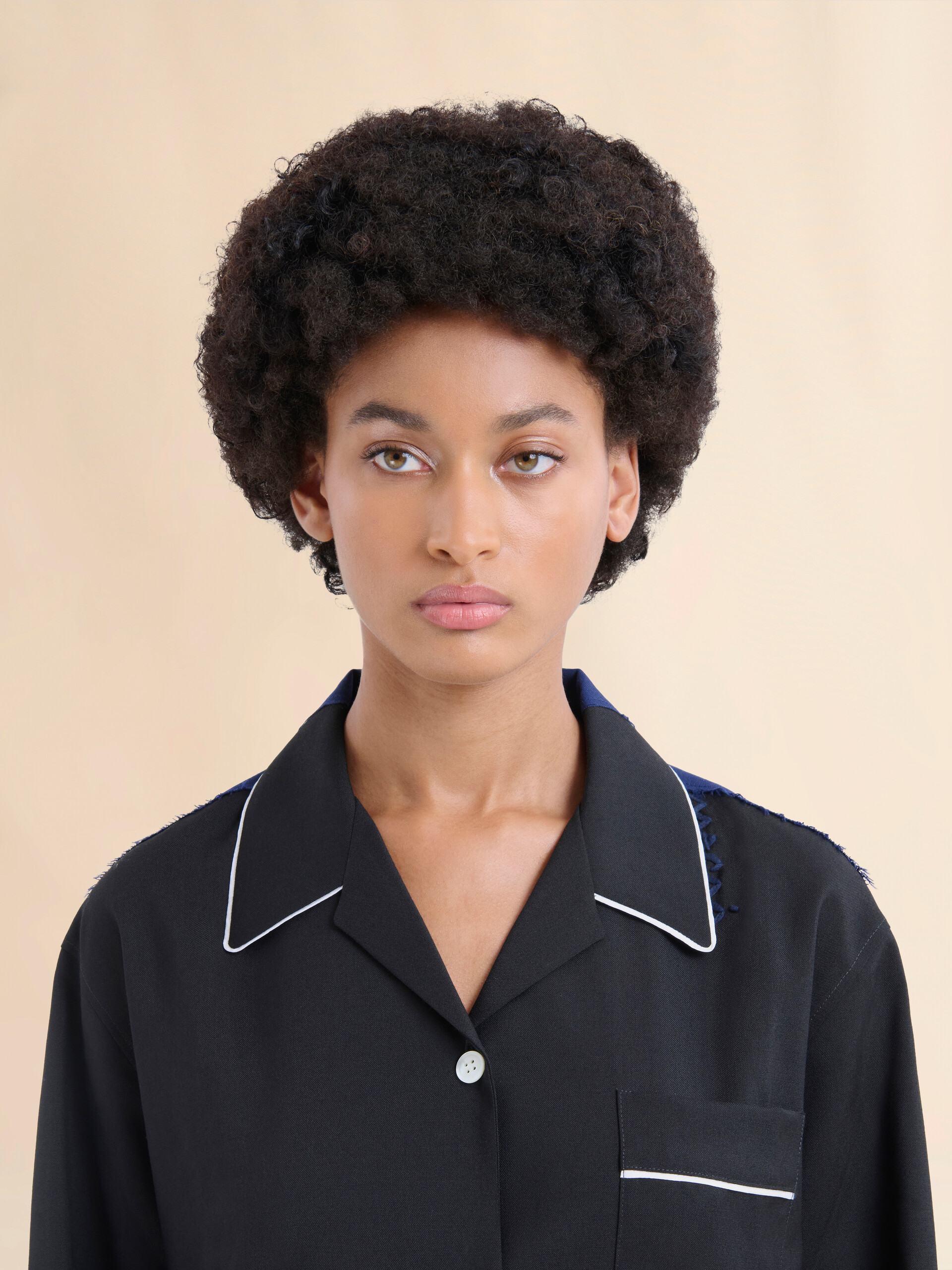 Black wool pyjama shirt with contrasting back - Shirts - Image 4
